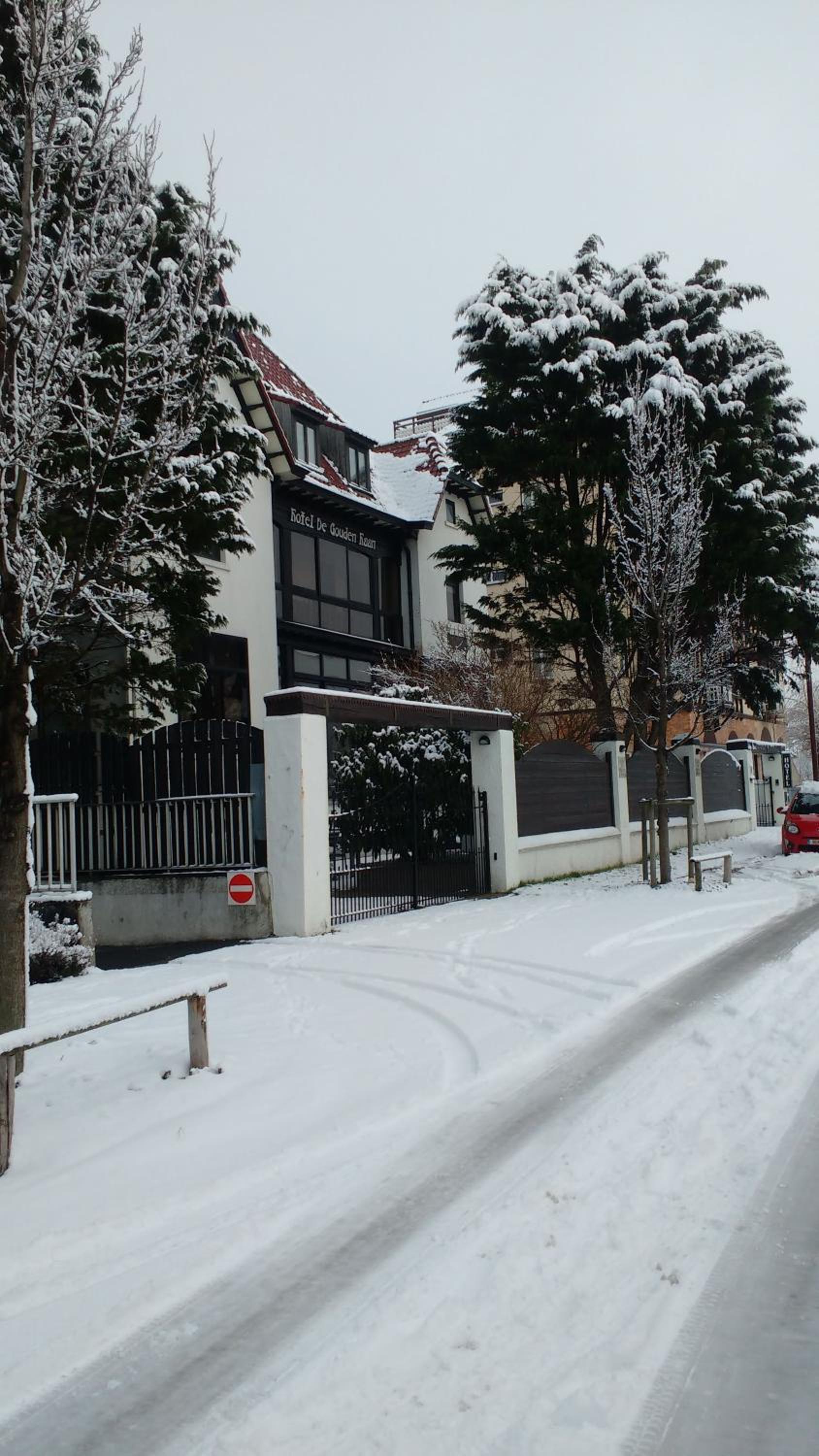hotel building