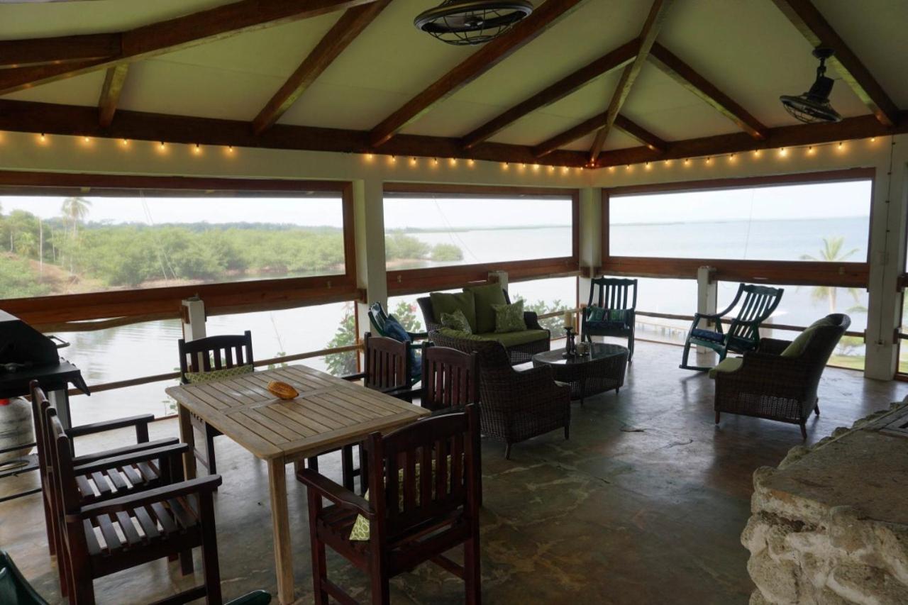 Dolphin Bay Hideaway