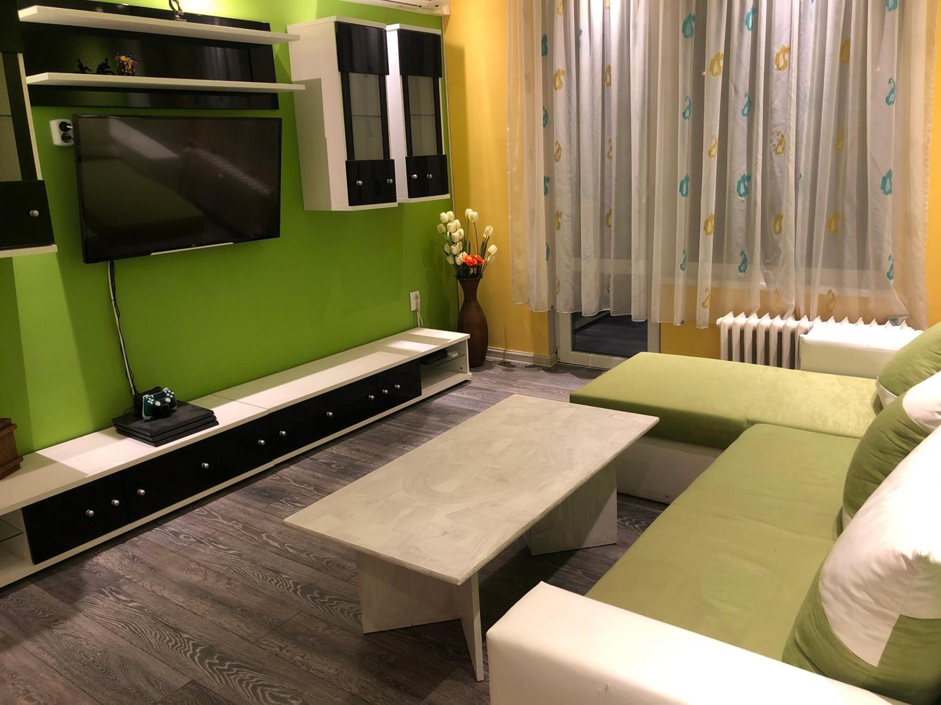 Cozy flat near South Park view 2
