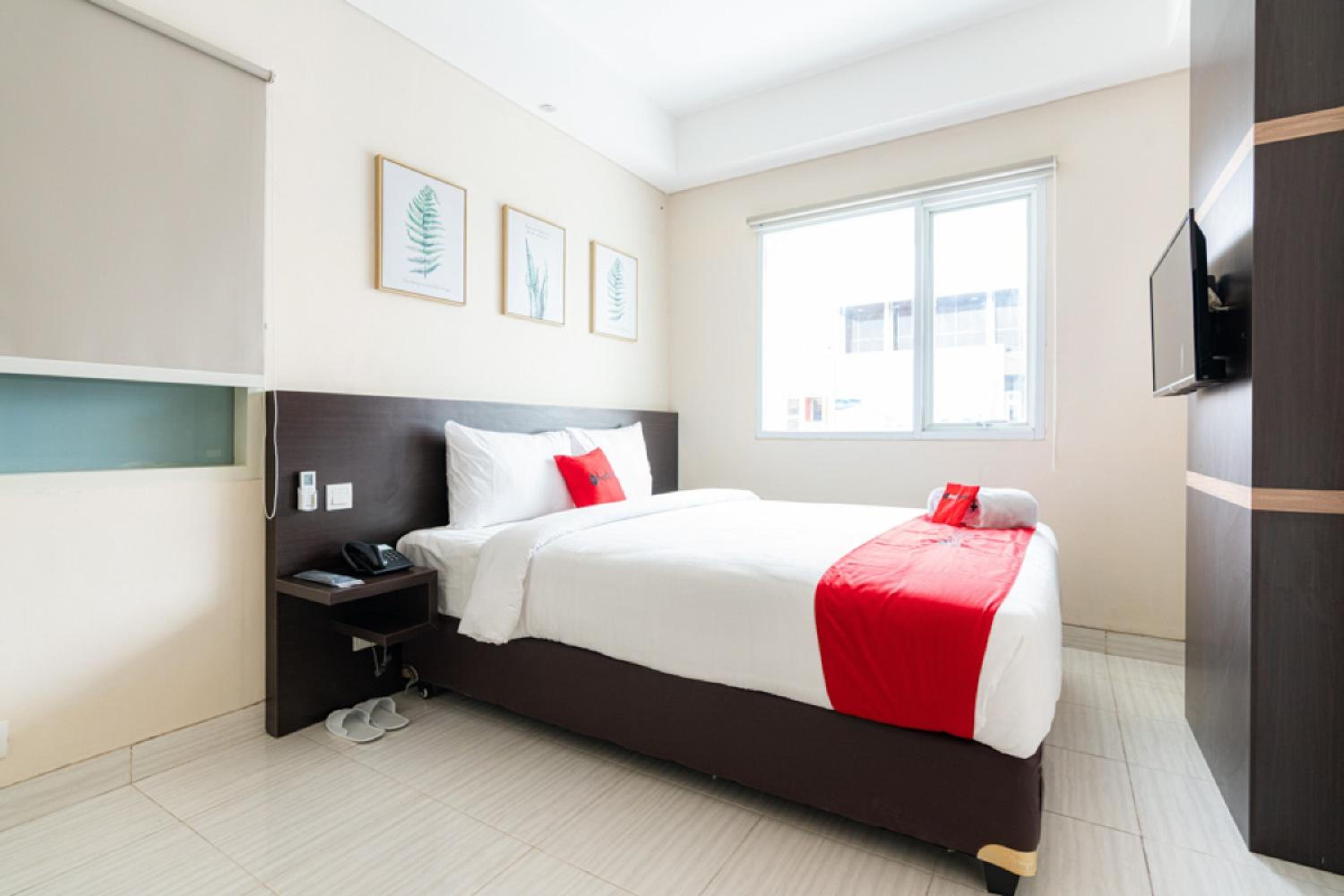 RedDoorz Plus At Harvest Inn Panakkukang view 5