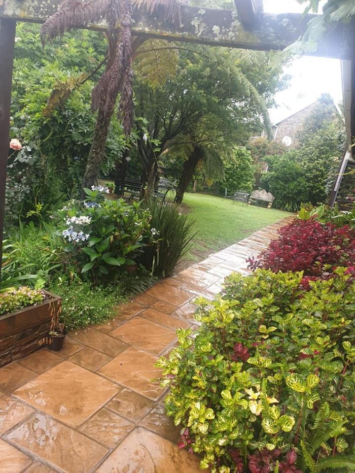 Country Lane Guesthouse view 3