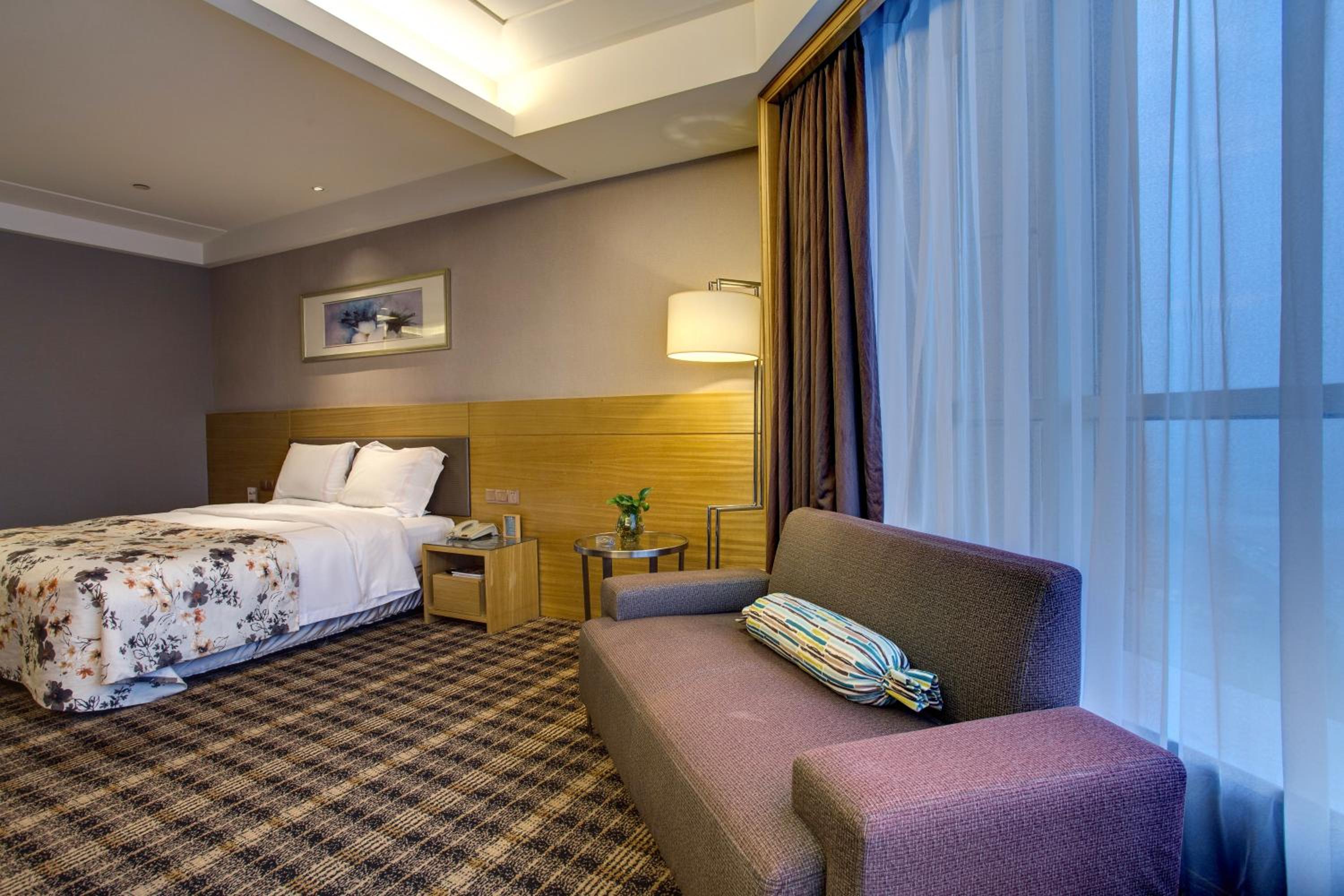 Grand Skylight International Hotel Nanchang Ganjiang North Road
