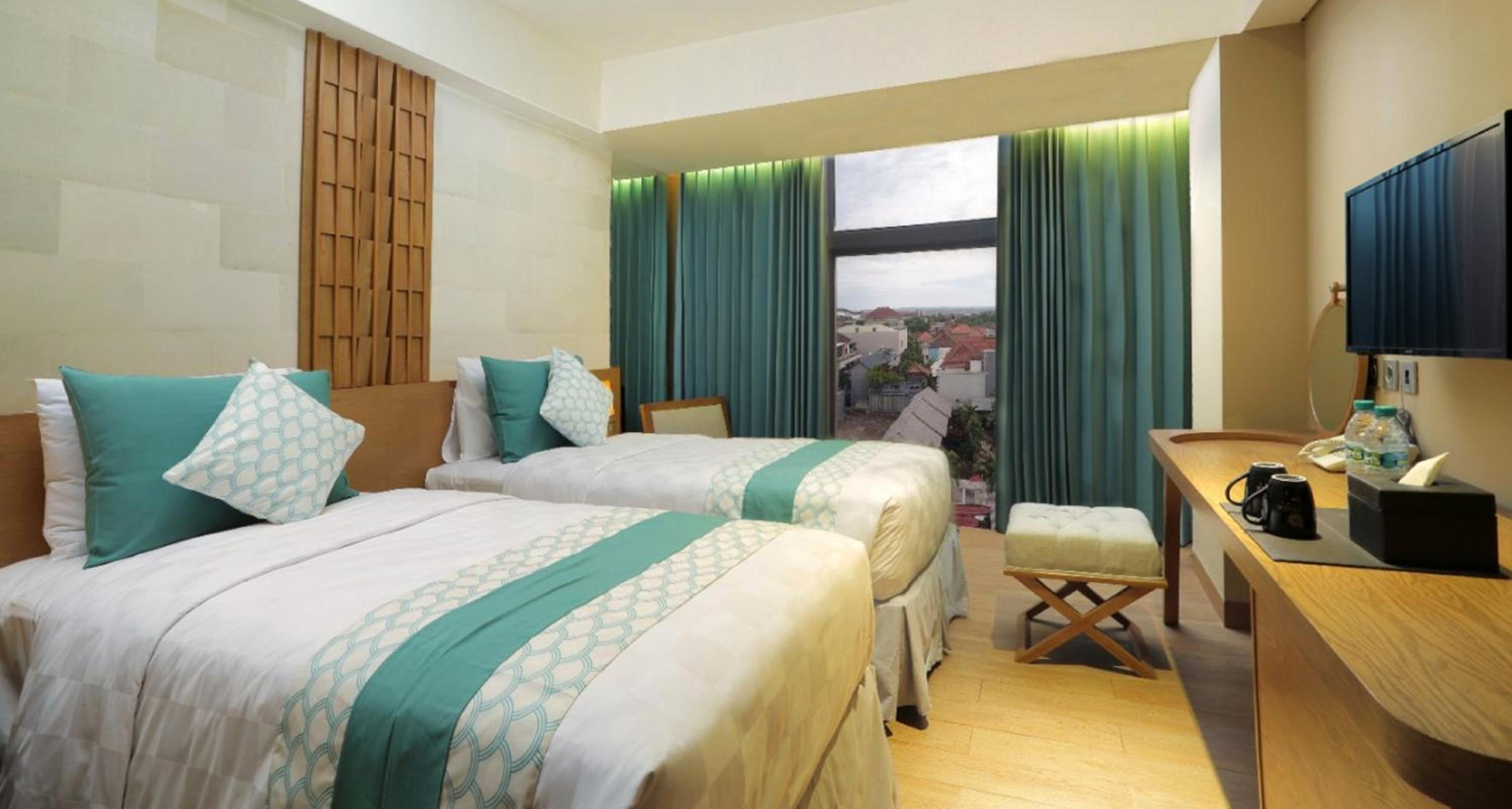 Bedrock Hotel Kuta