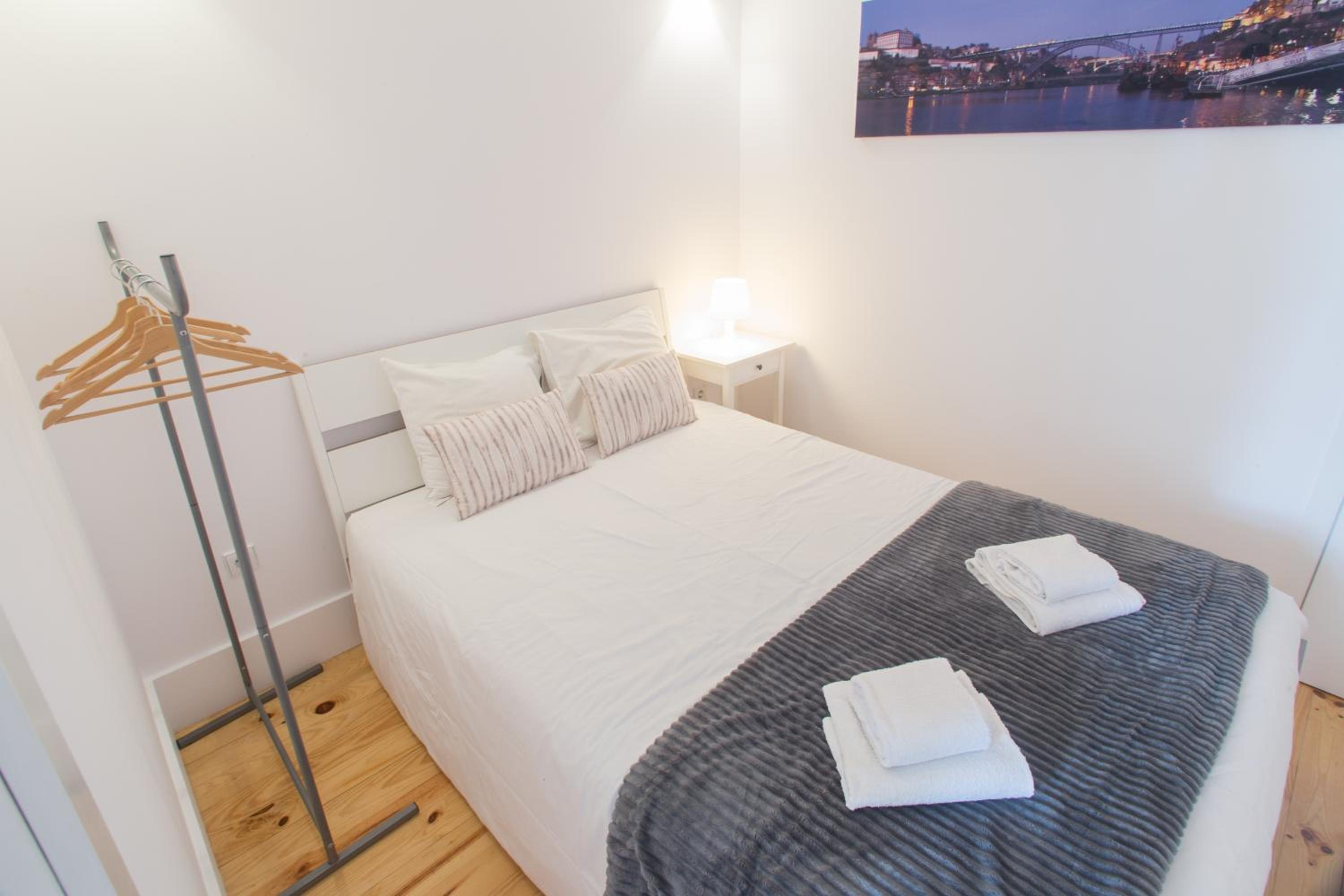 Smooth Oporto Apartment by Porto City Hosts view 2