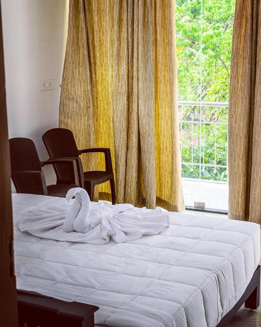 Nandana's Residency Munnar - A 4BHK Homestay for Indian Families view 3