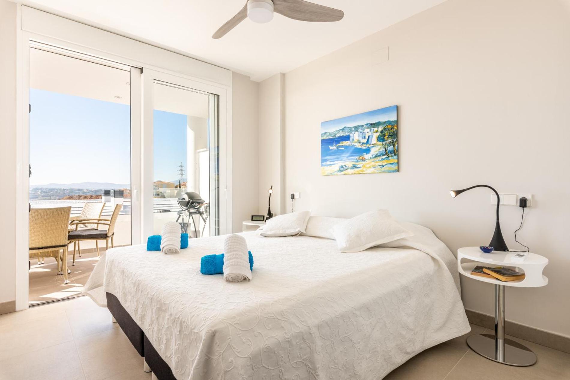 Monte Paraiso en Fuengirola — hotel room
