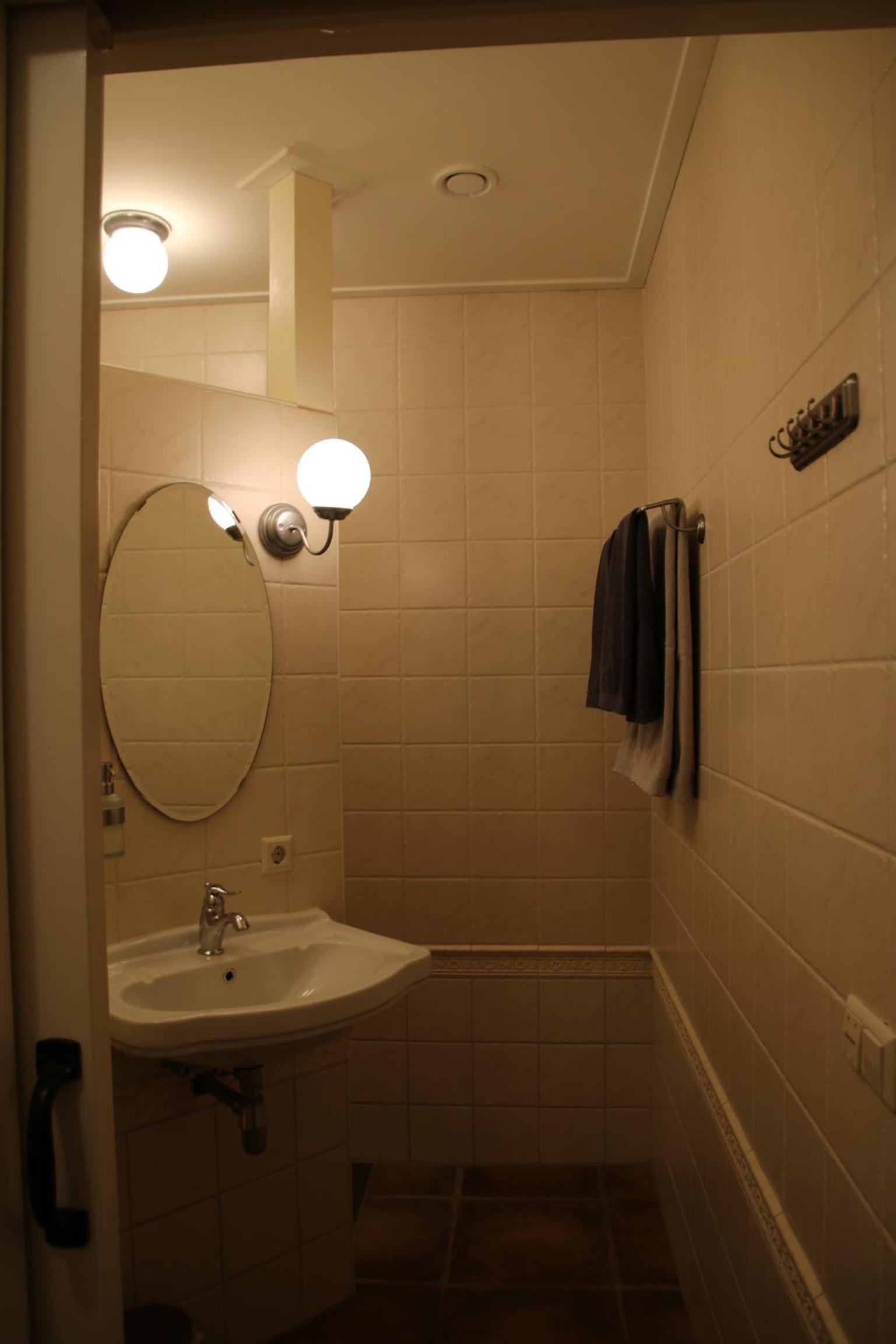 Photo 50