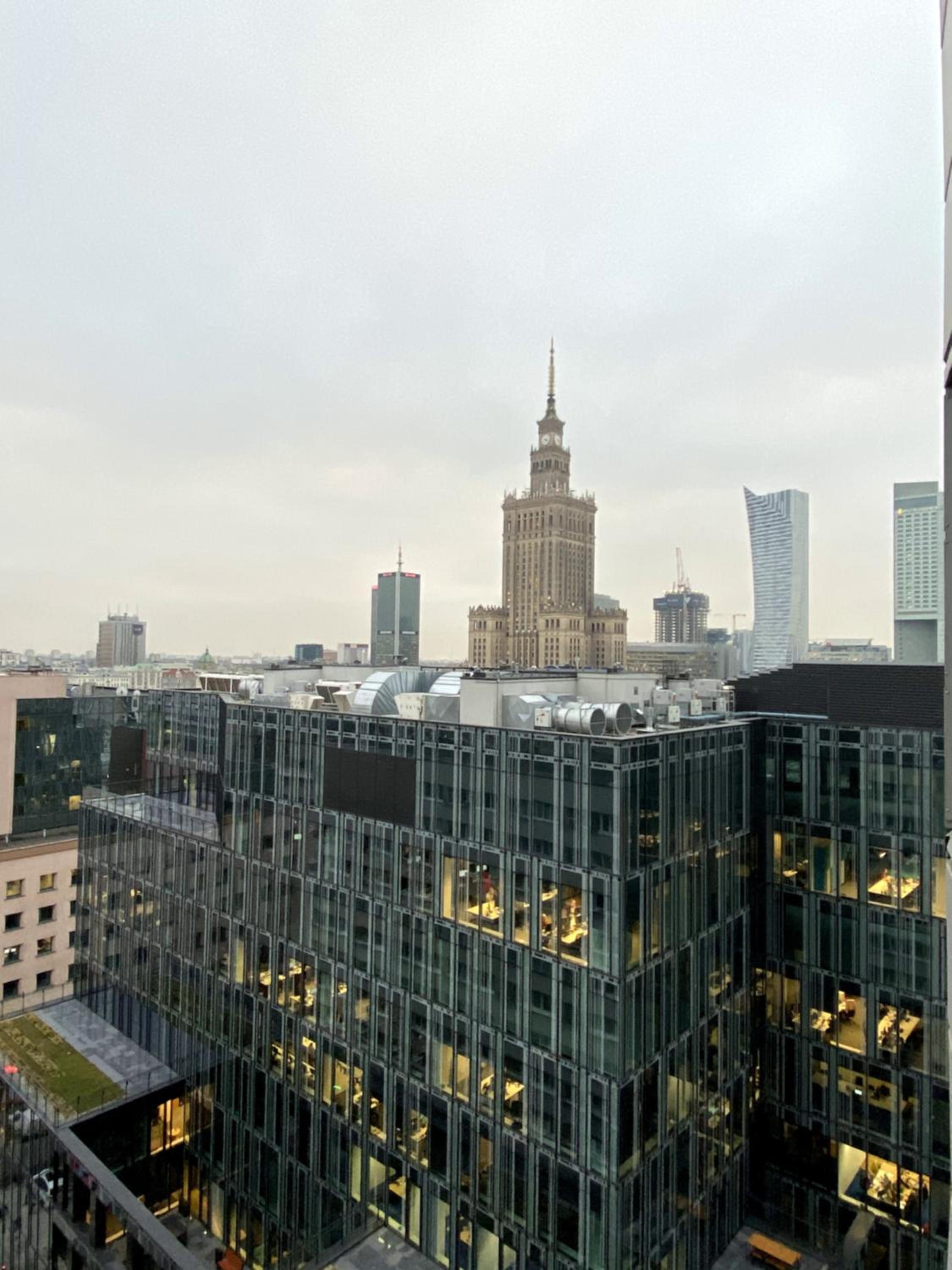 Leo Apartment view 4