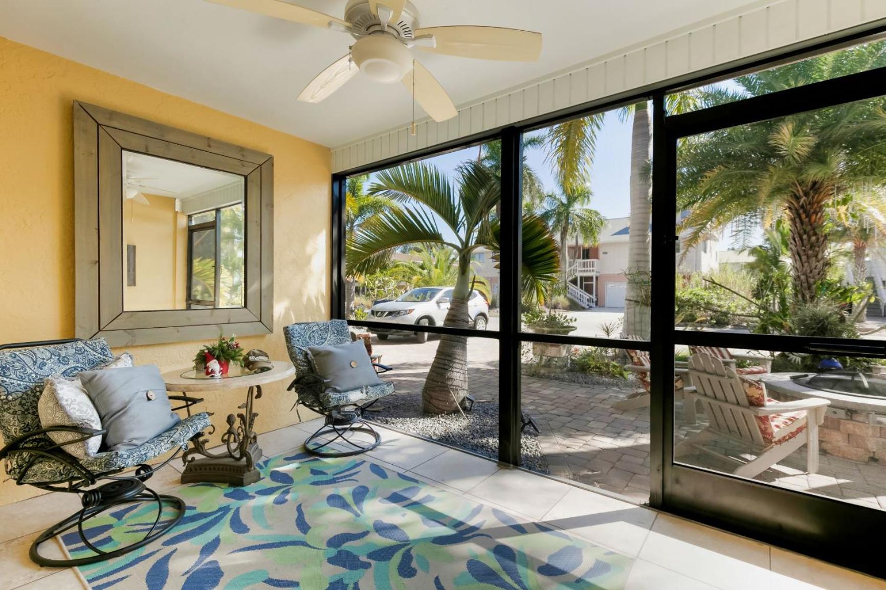#1 Island Hideaway PICK ME!!!