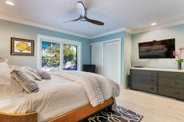 #1 Island Hideaway PICK ME!!!