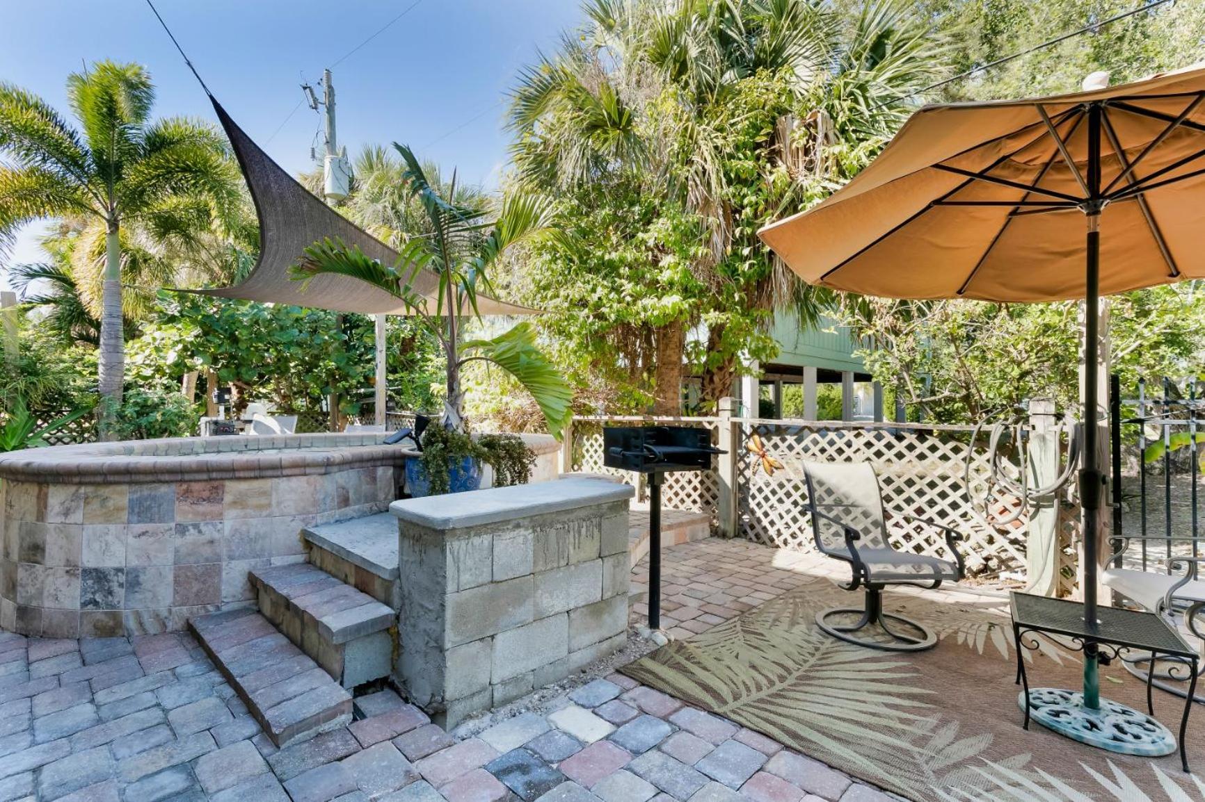 #1 Island Hideaway PICK ME!!!