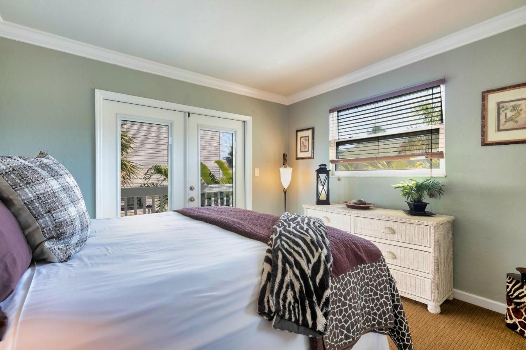 #1 Island Hideaway PICK ME!!!