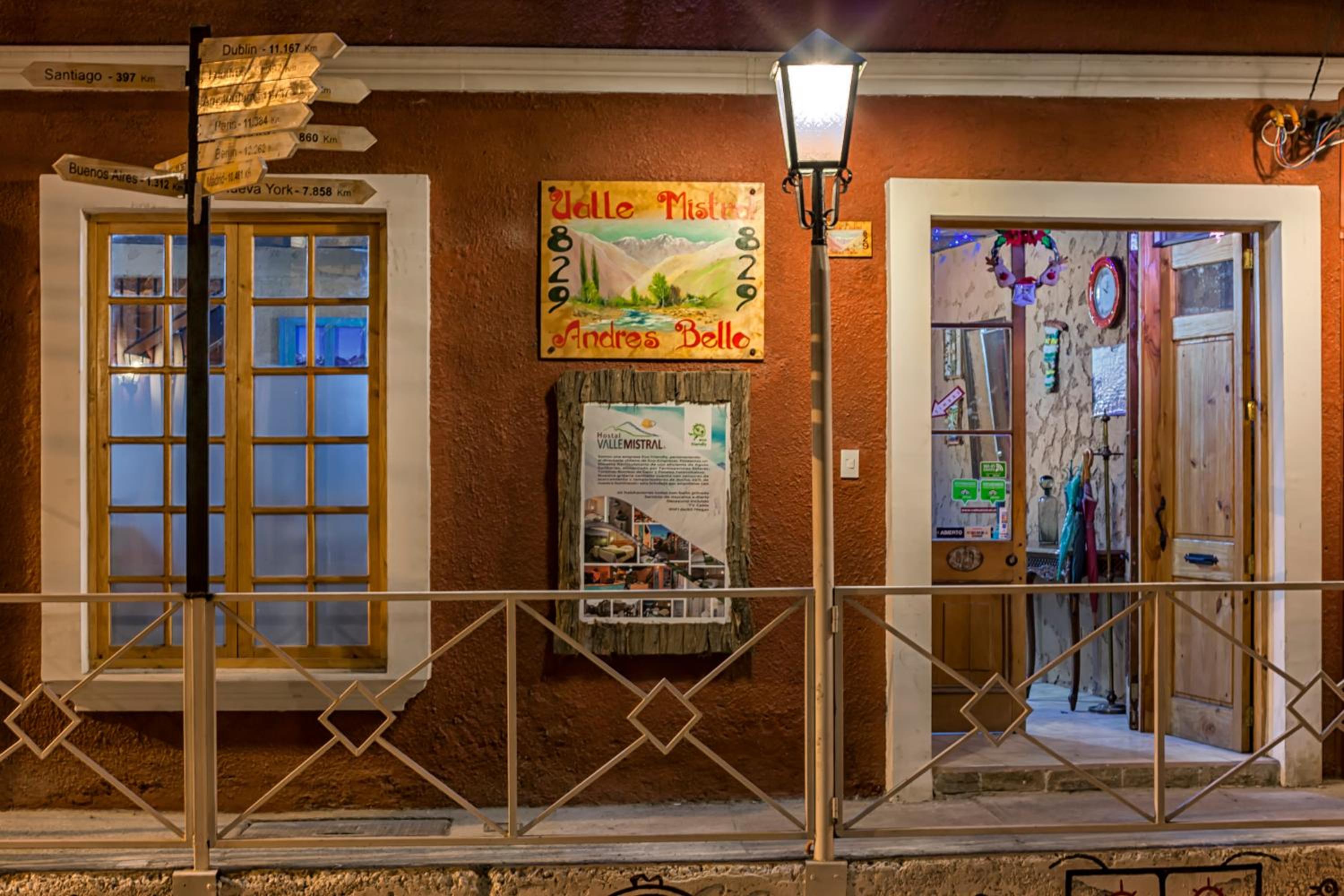 Hostal Valle Mistral