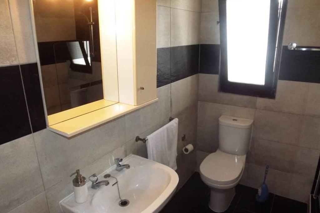 Casa Nill - Apartamento na Praia do Forte de São João em Albufeira view 2