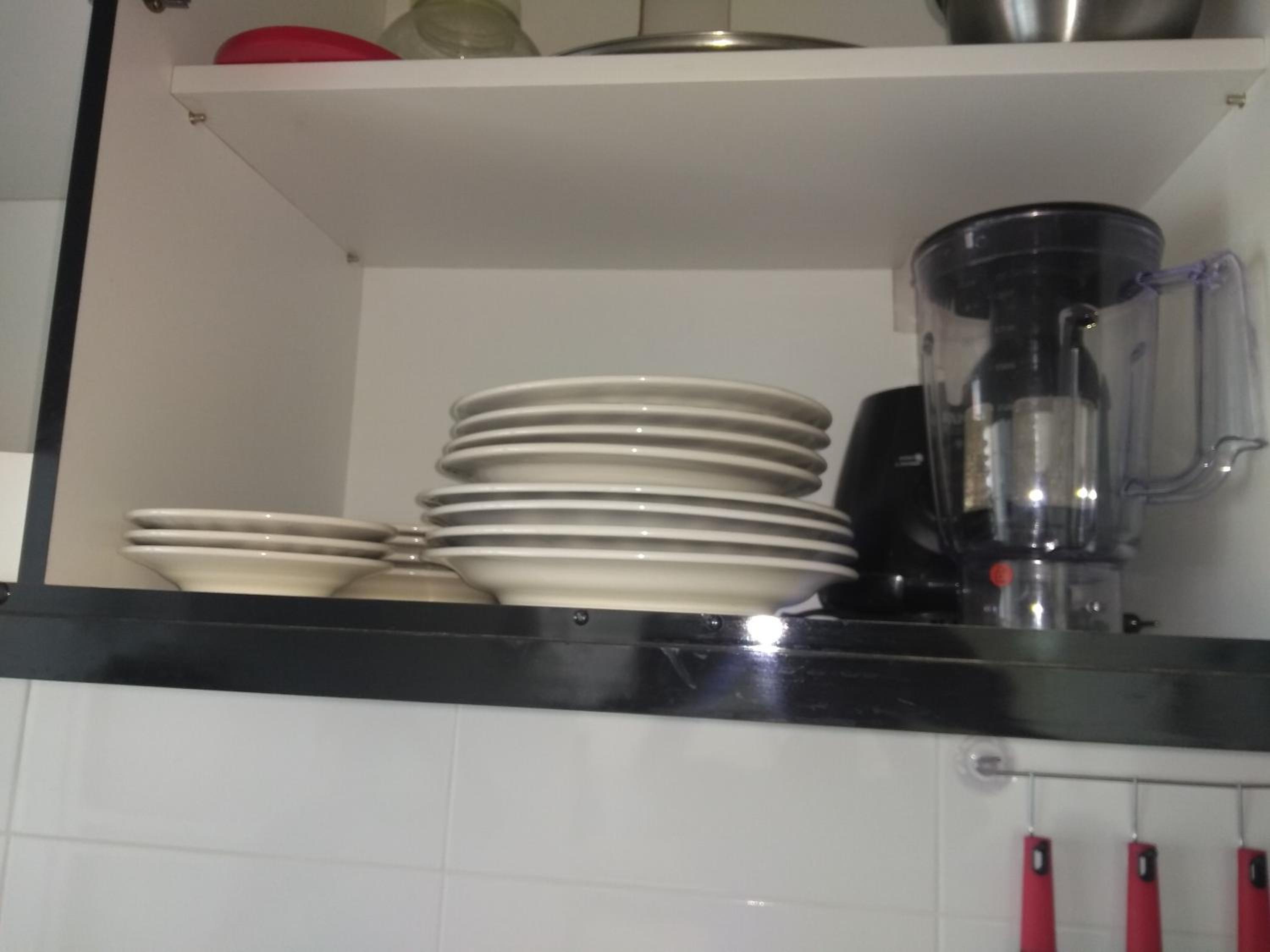 APARTAMENTO SIMPÁTICO en Guarujá — kitchen