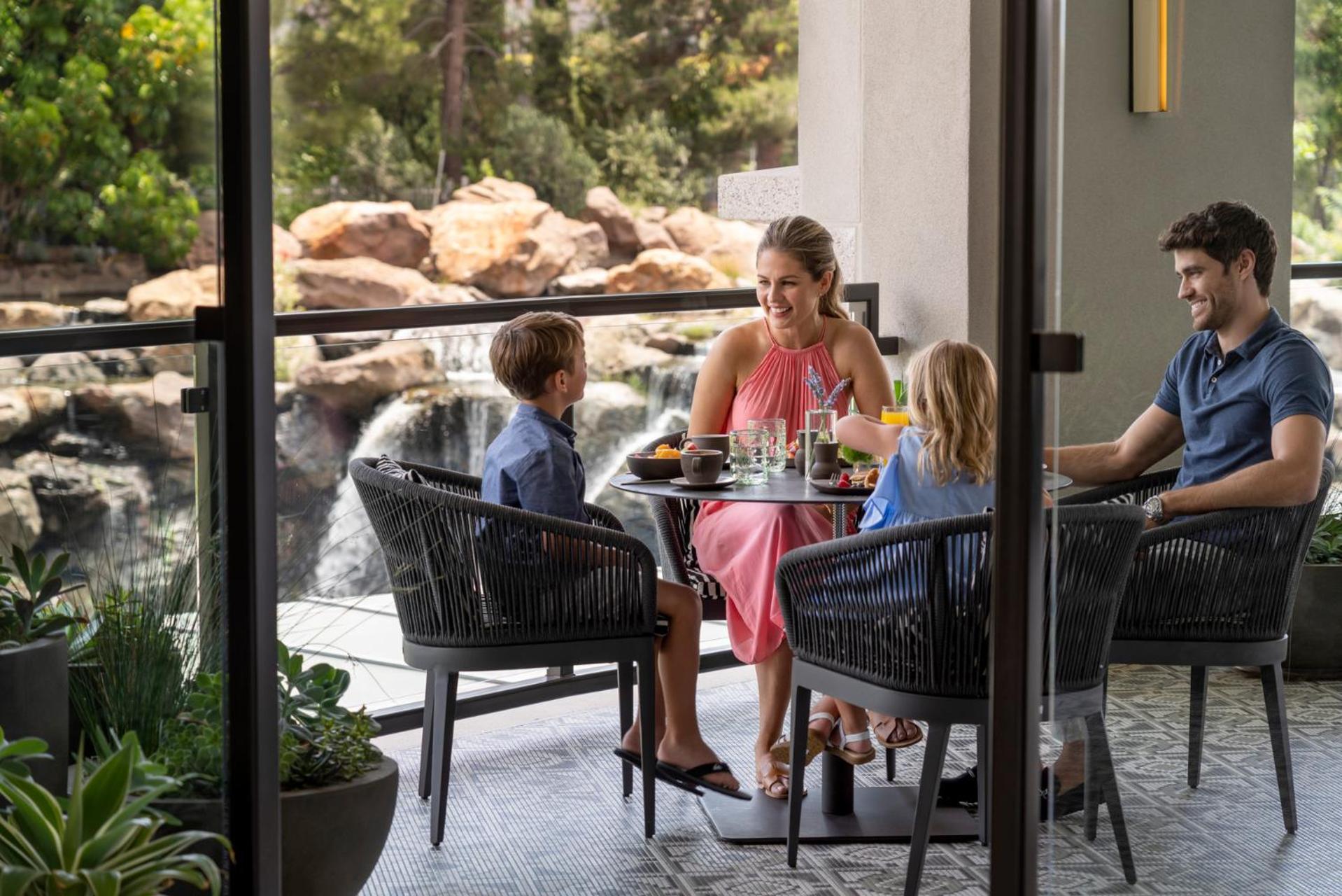 Four Seasons Hotel Westlake Village - Property Image 4