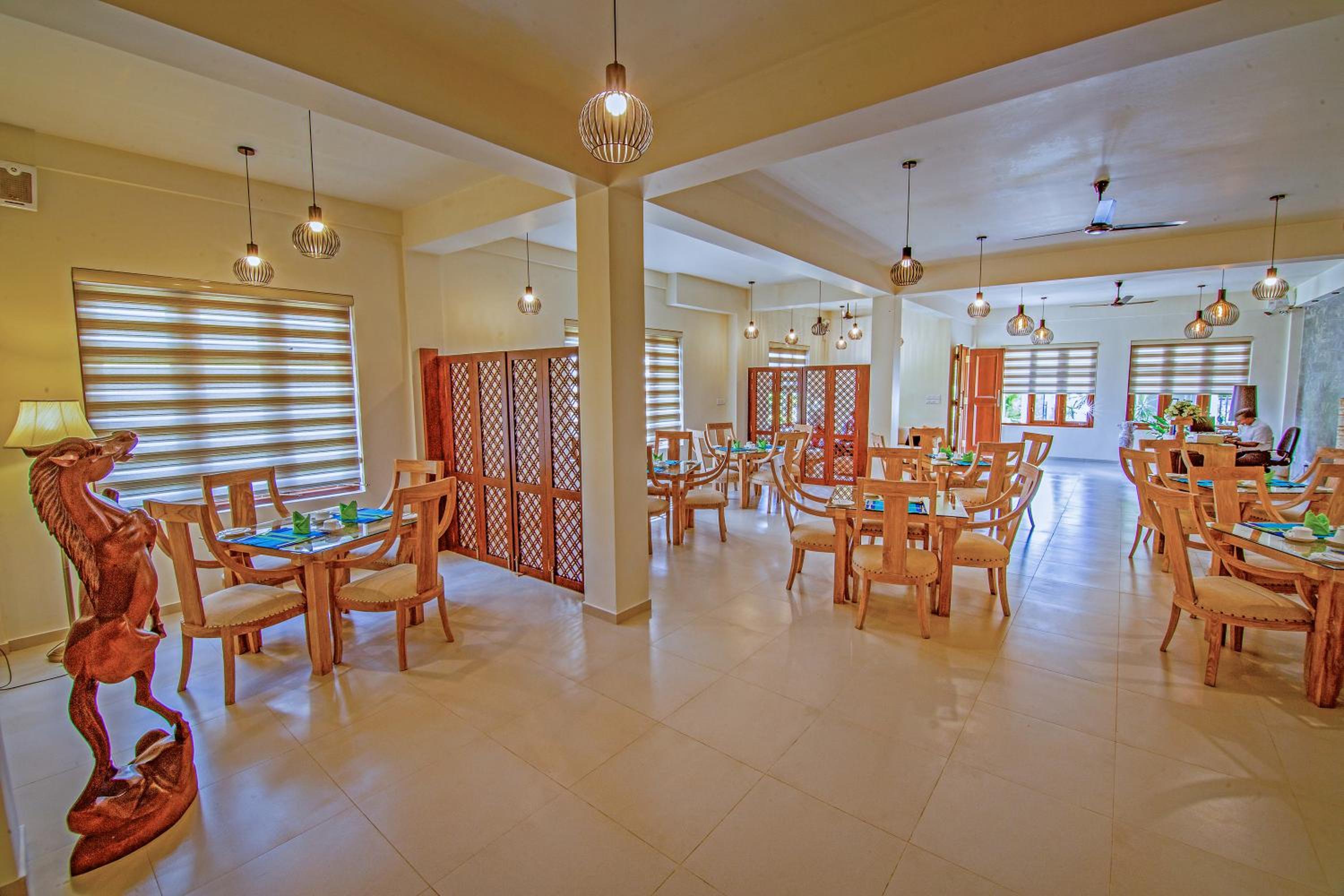 Rivora Residence