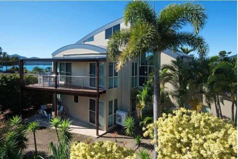 Hotel Cooinda Gardens 6 on Hamilton Island by HamoRent - Image 1