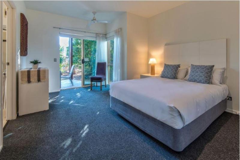 Cooinda Gardens 6 on Hamilton Island by HamoRent