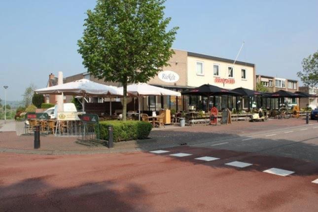 B&B - Eetcafe - Riekelt view 4