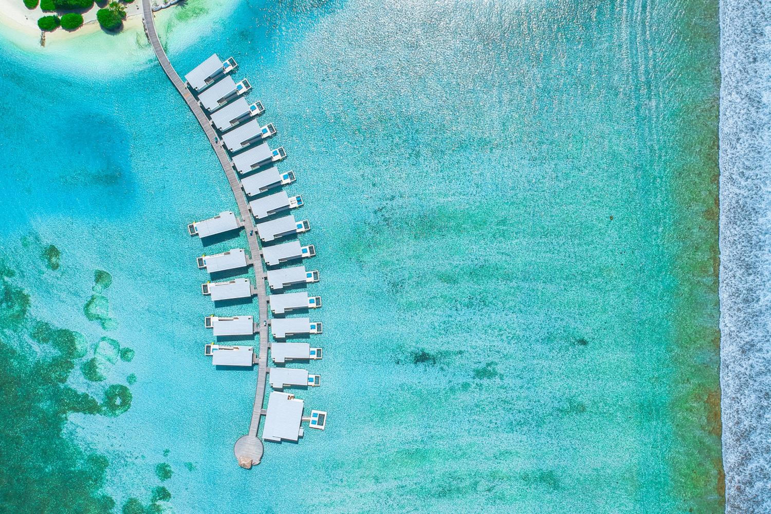 Holiday Inn Resort Kandooma Maldives - Kids Stay & Eat Free and Free Roundtrip Speed Boat for a minimum 4 nights stay — photo 137