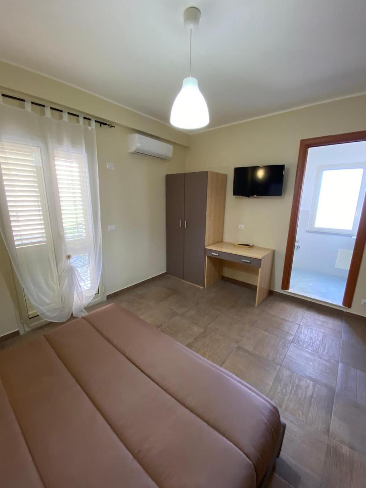Nick & Santo's Holiday Homes B&B
