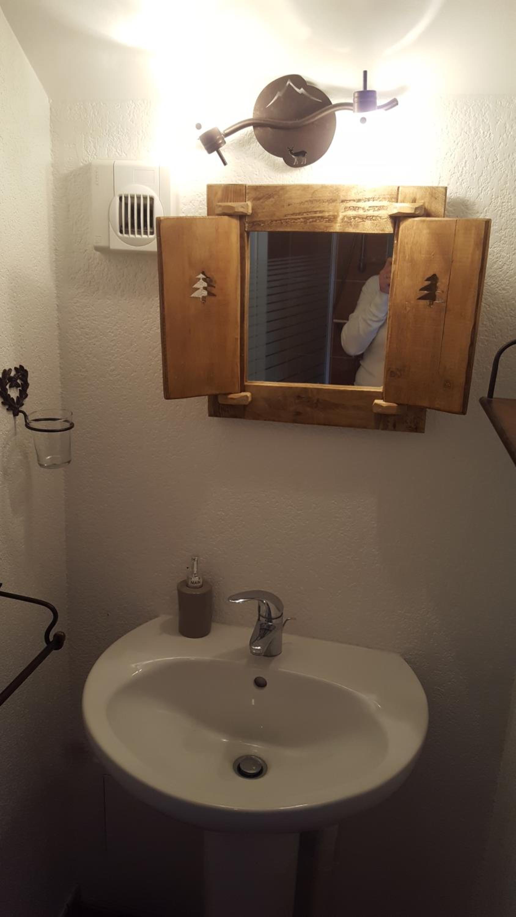 Photo 44