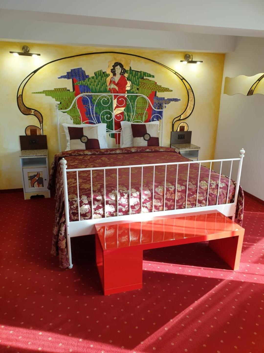 LEGENDS Chambers by Grand Pier Boutique