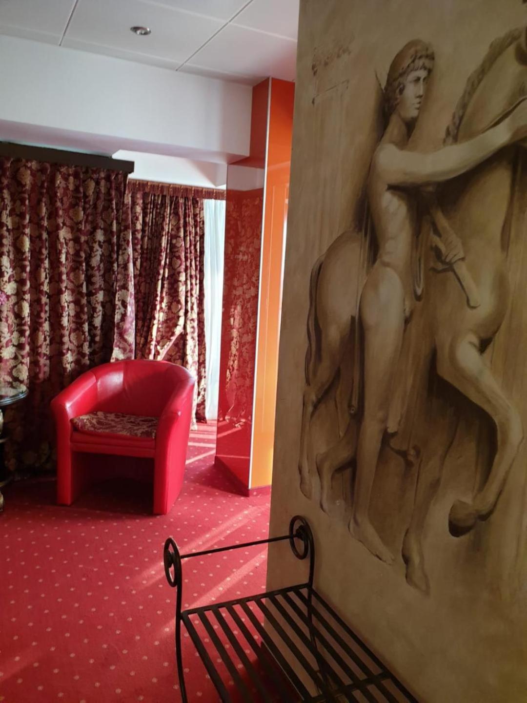 LEGENDS Chambers by Grand Pier Boutique
