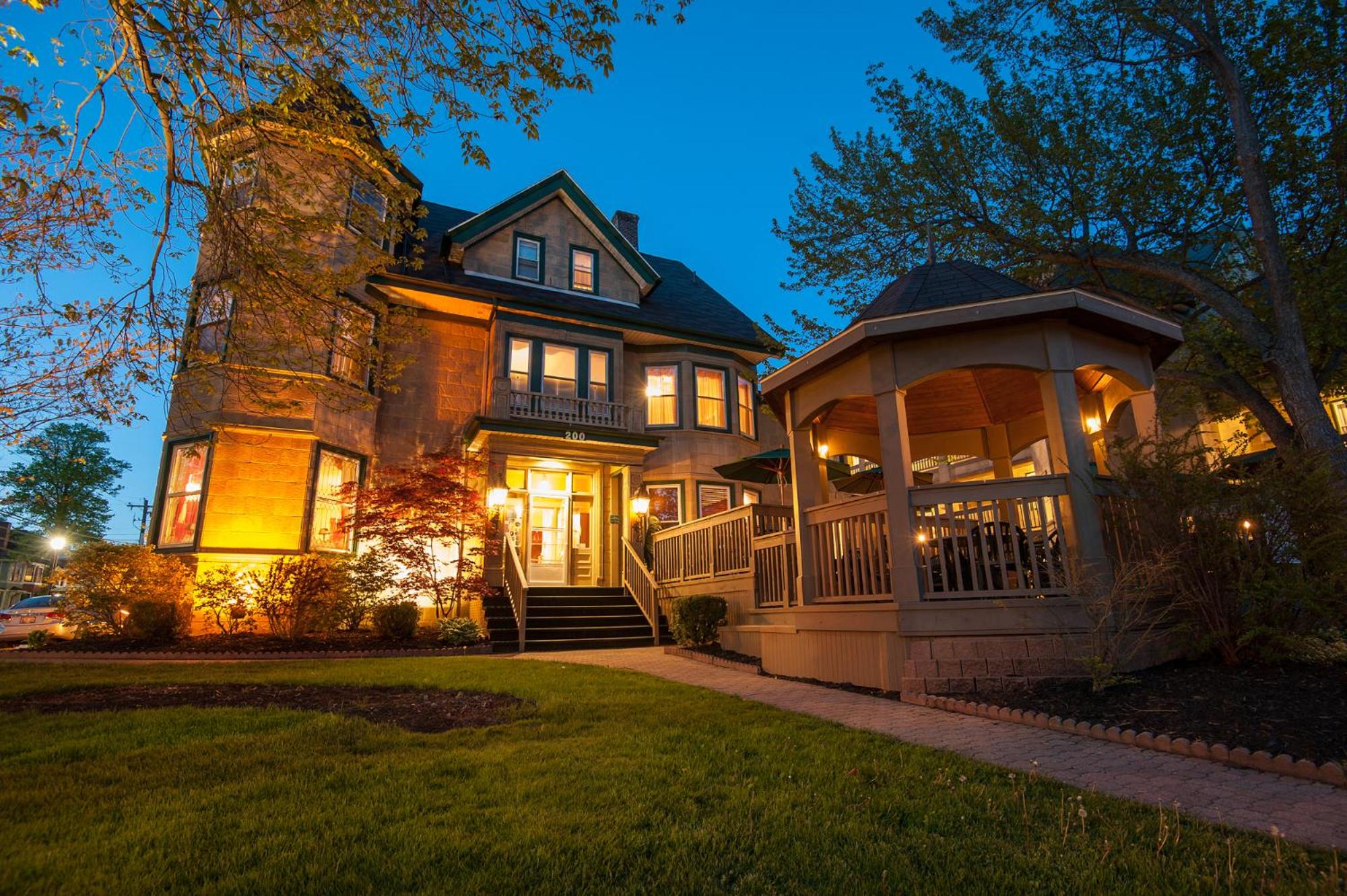 Dundee Arms Inn - Image 5