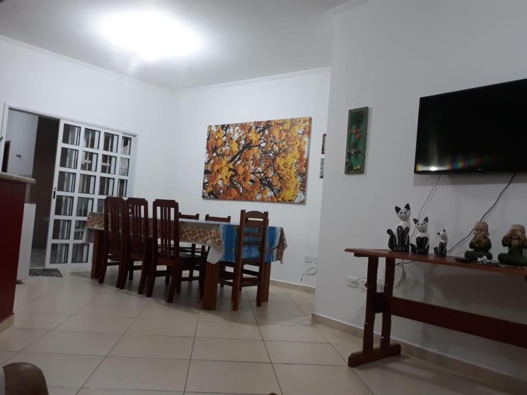 Casa em Peruíbe SP - Temporada - 800 Metros da praia com Wi-Fi