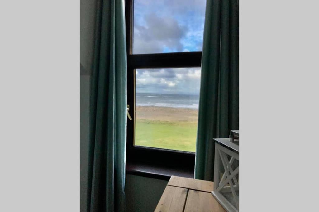 Skerry View - Overlooking the Moray Firth - close to Beaches, Harbour, Shops and Restaurants, photo 5