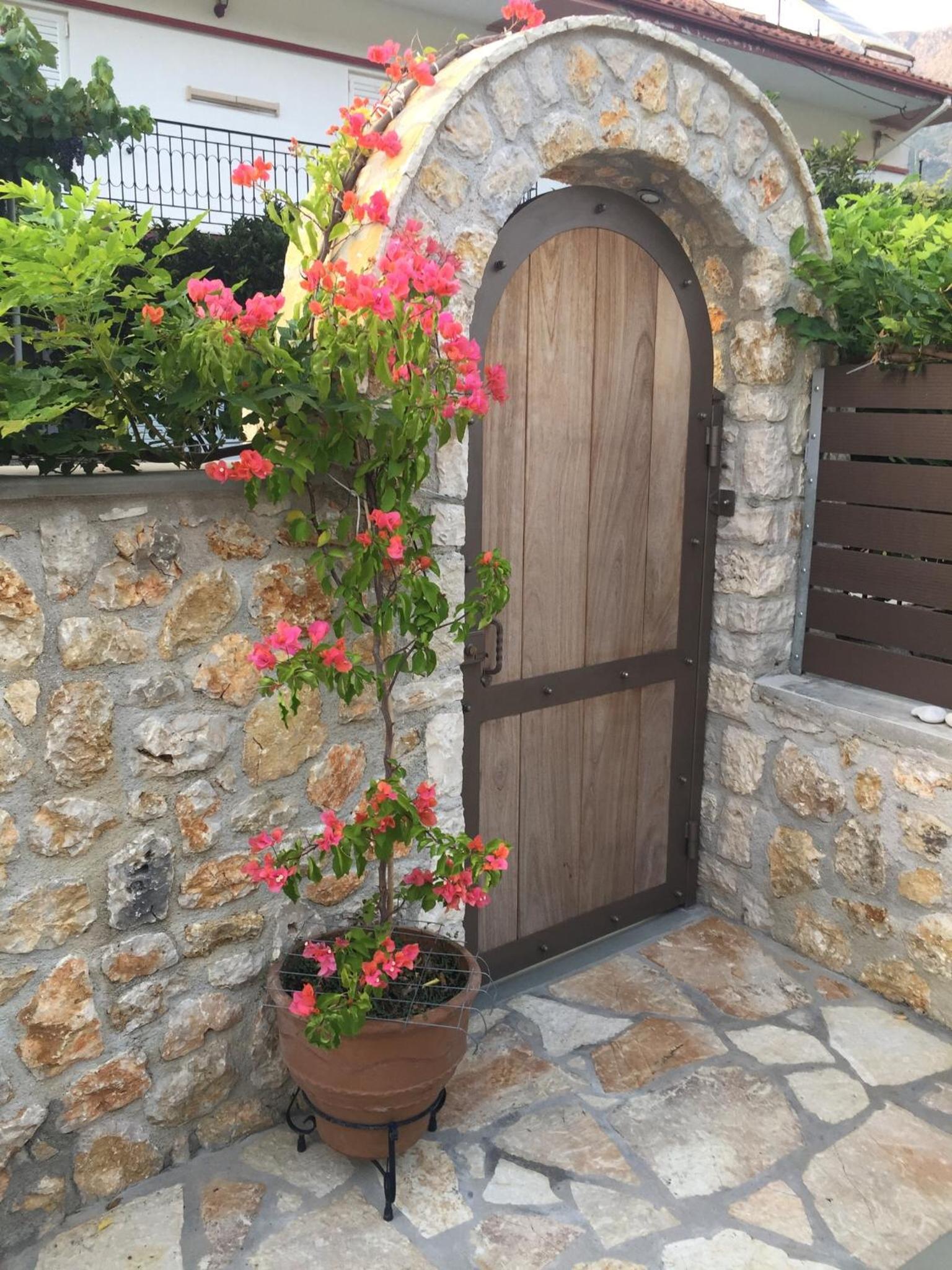 Photo 18