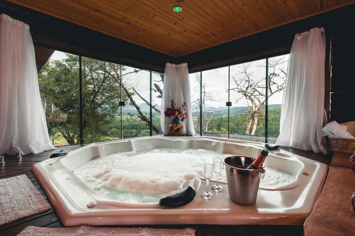 Jacuzzi