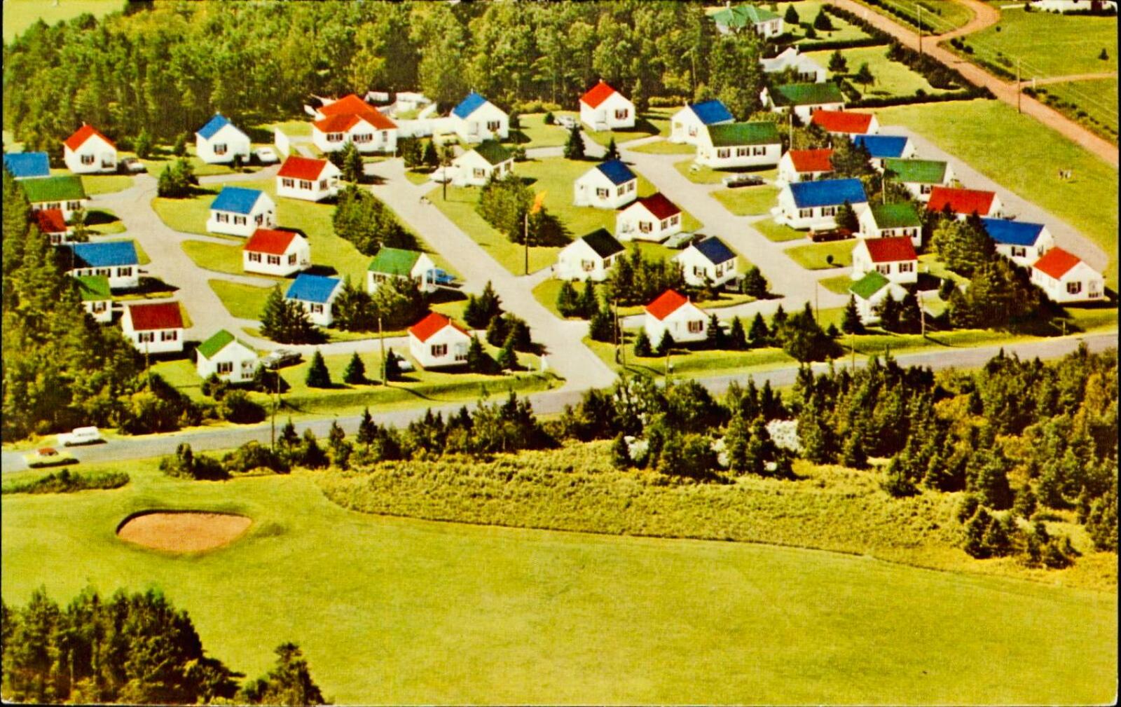 Green Gables Bungalow Court