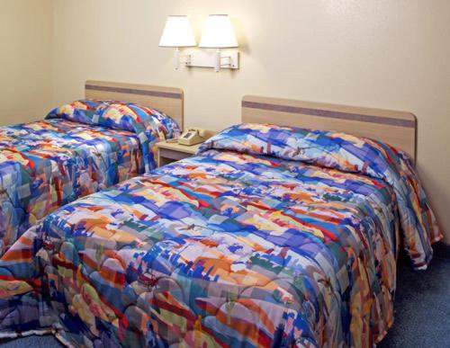 Seymour Vacations - Motel 6-Seymour, IN - North - Property Image 9