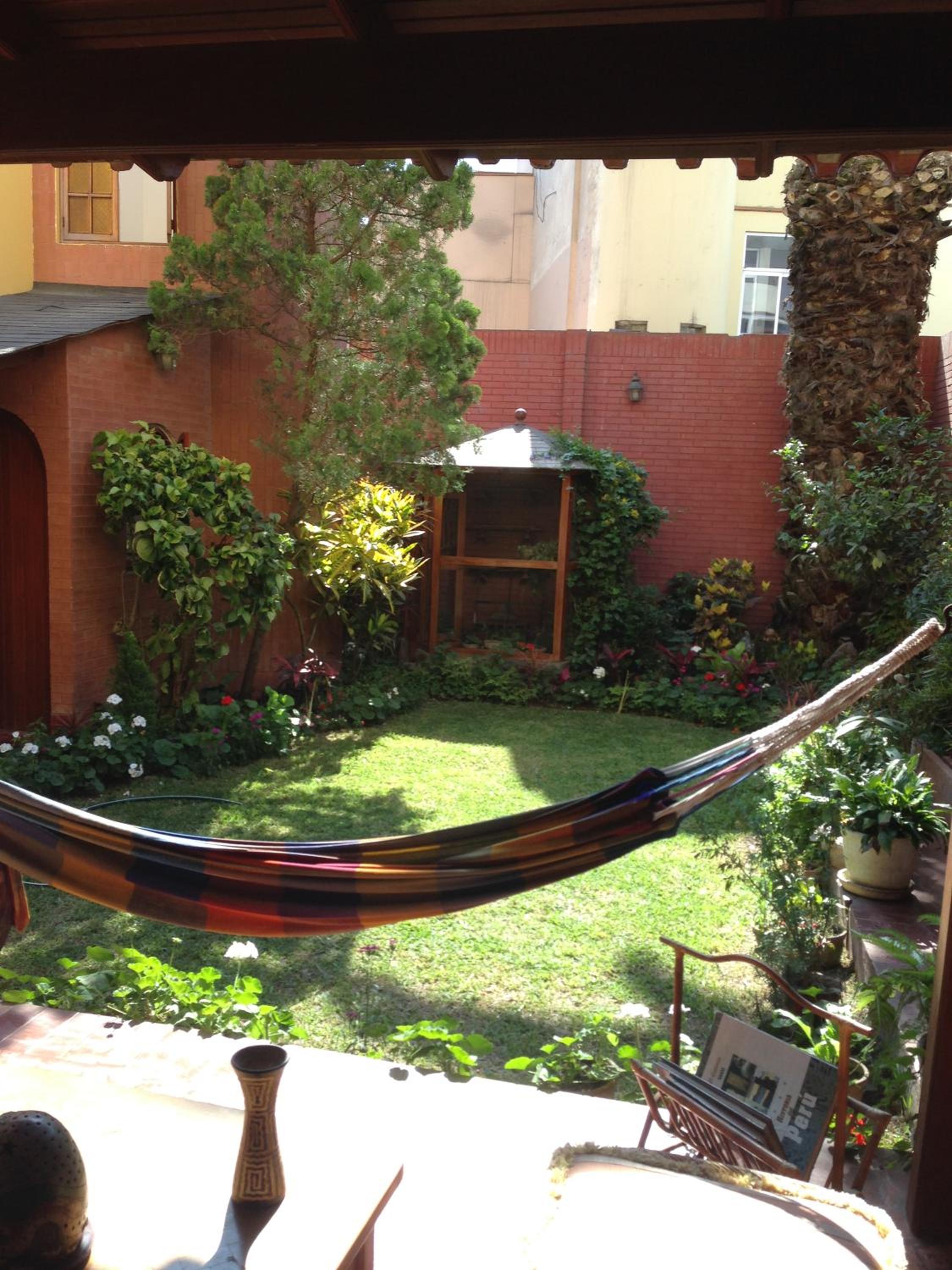 Photo 10