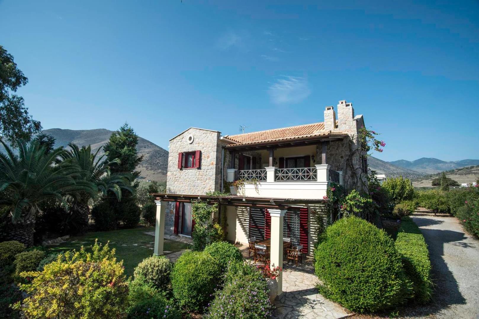 Galaxidi Mansion view 3