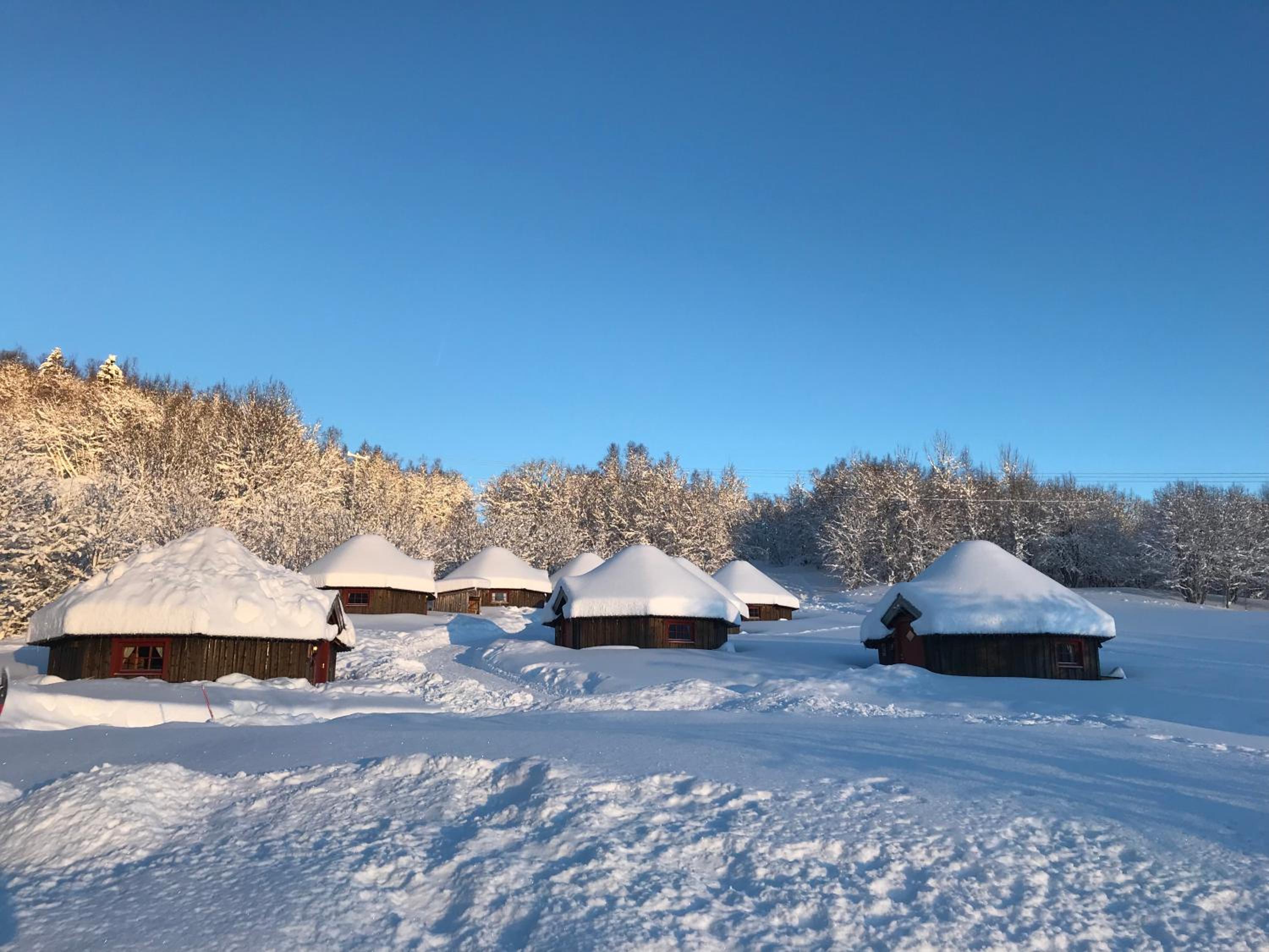 Vestvatn - Arctic Cabins view 2