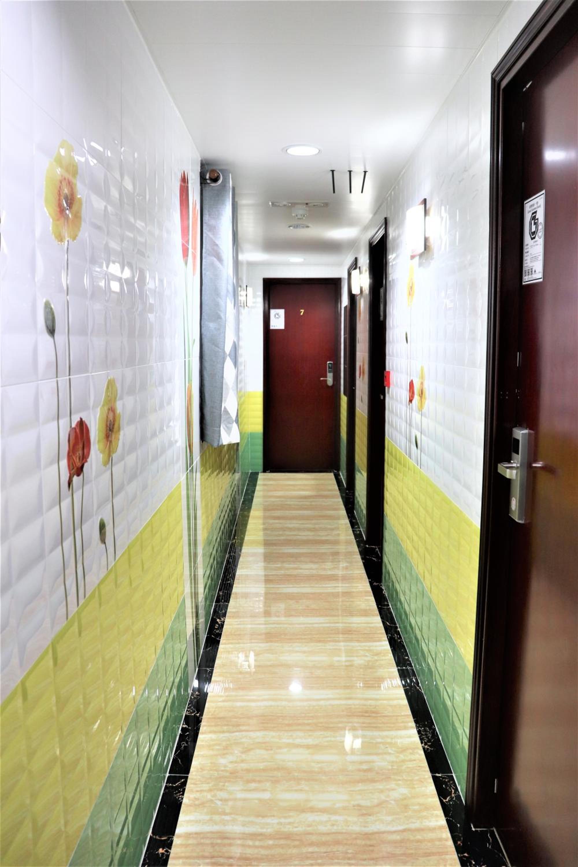 I Top International Guesthouse