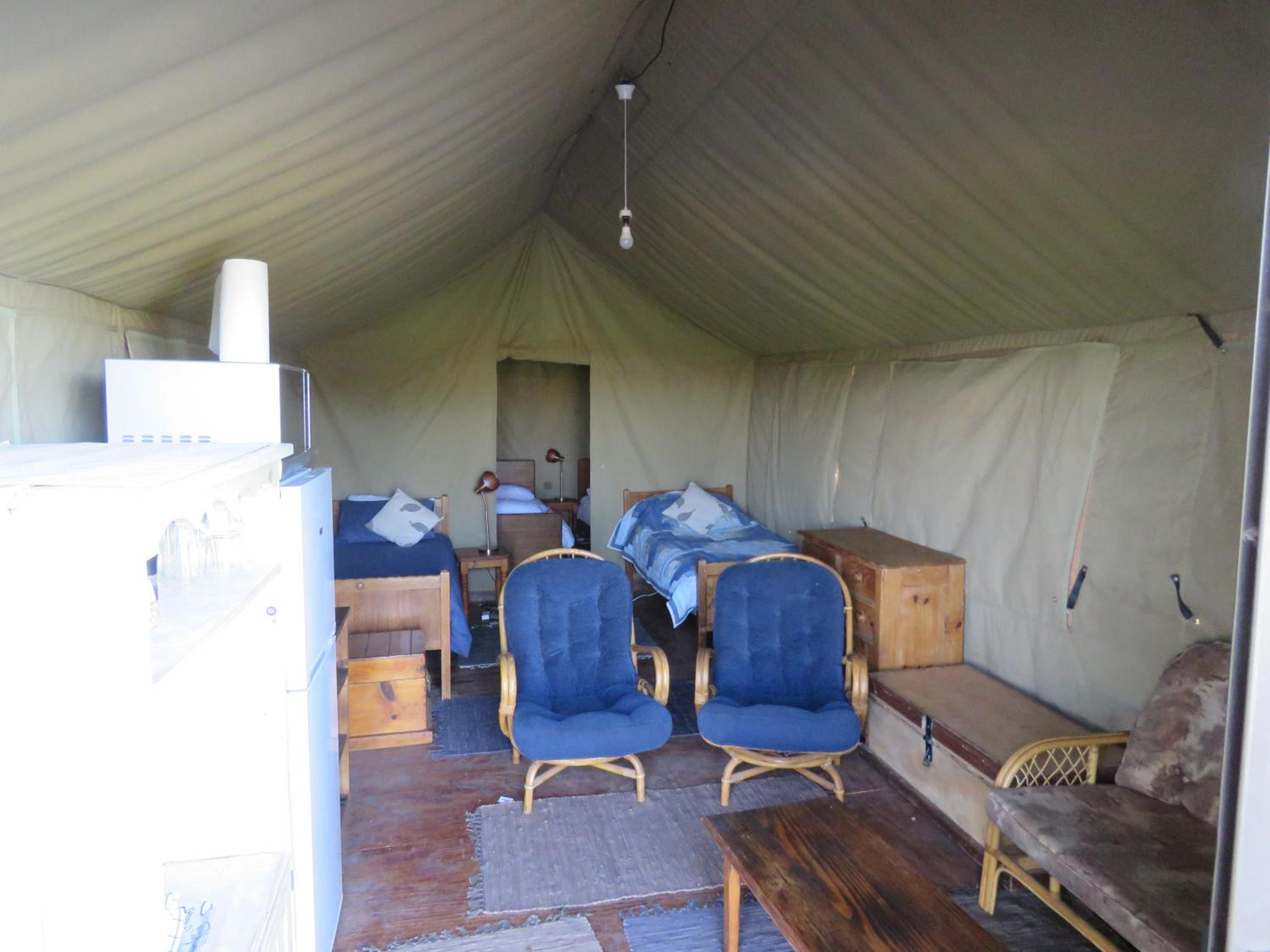 Waterlea-on-River Tented Cabins view 5