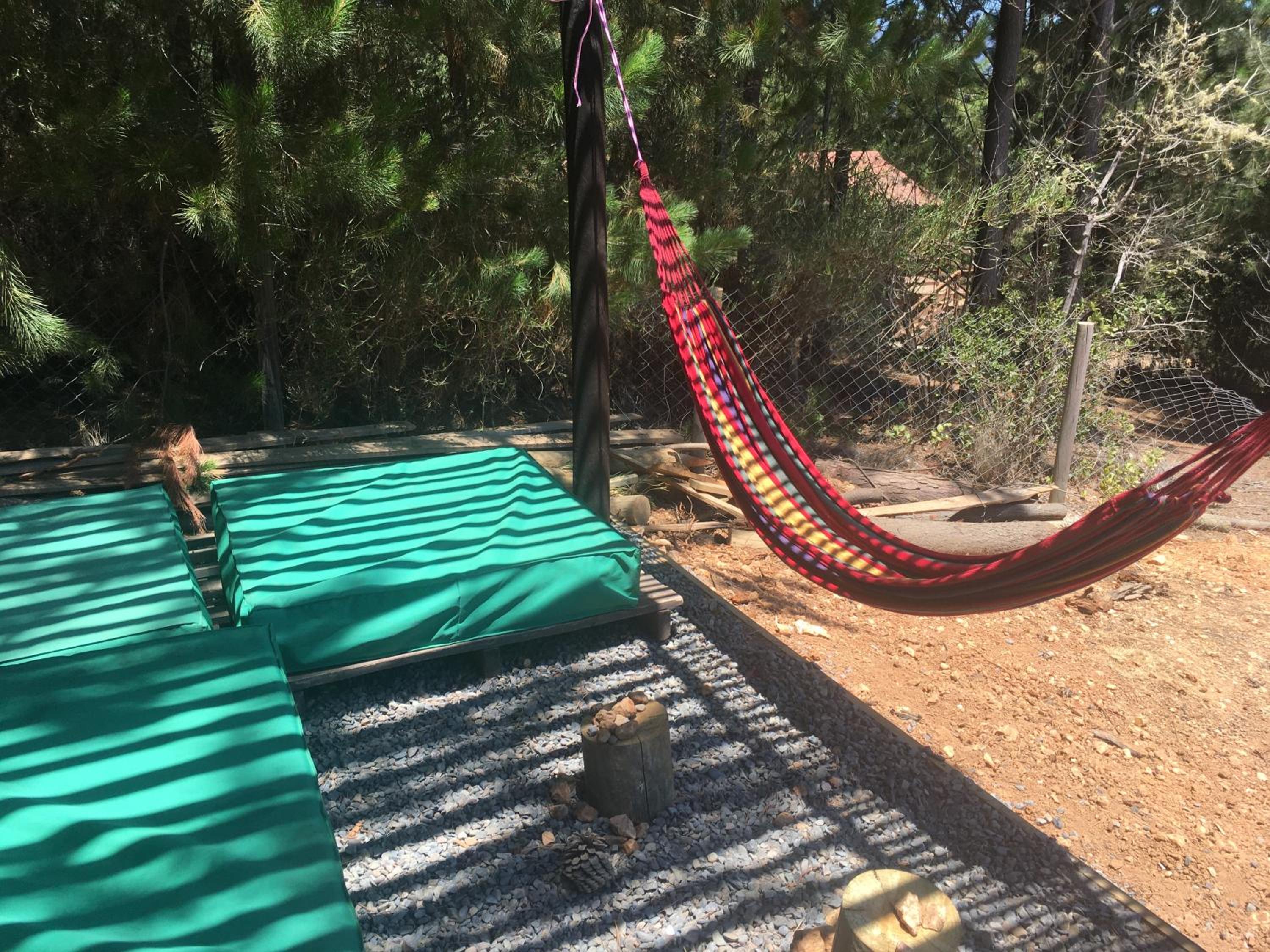 Acuarela minicasas con piscina en Lago Vichuquen