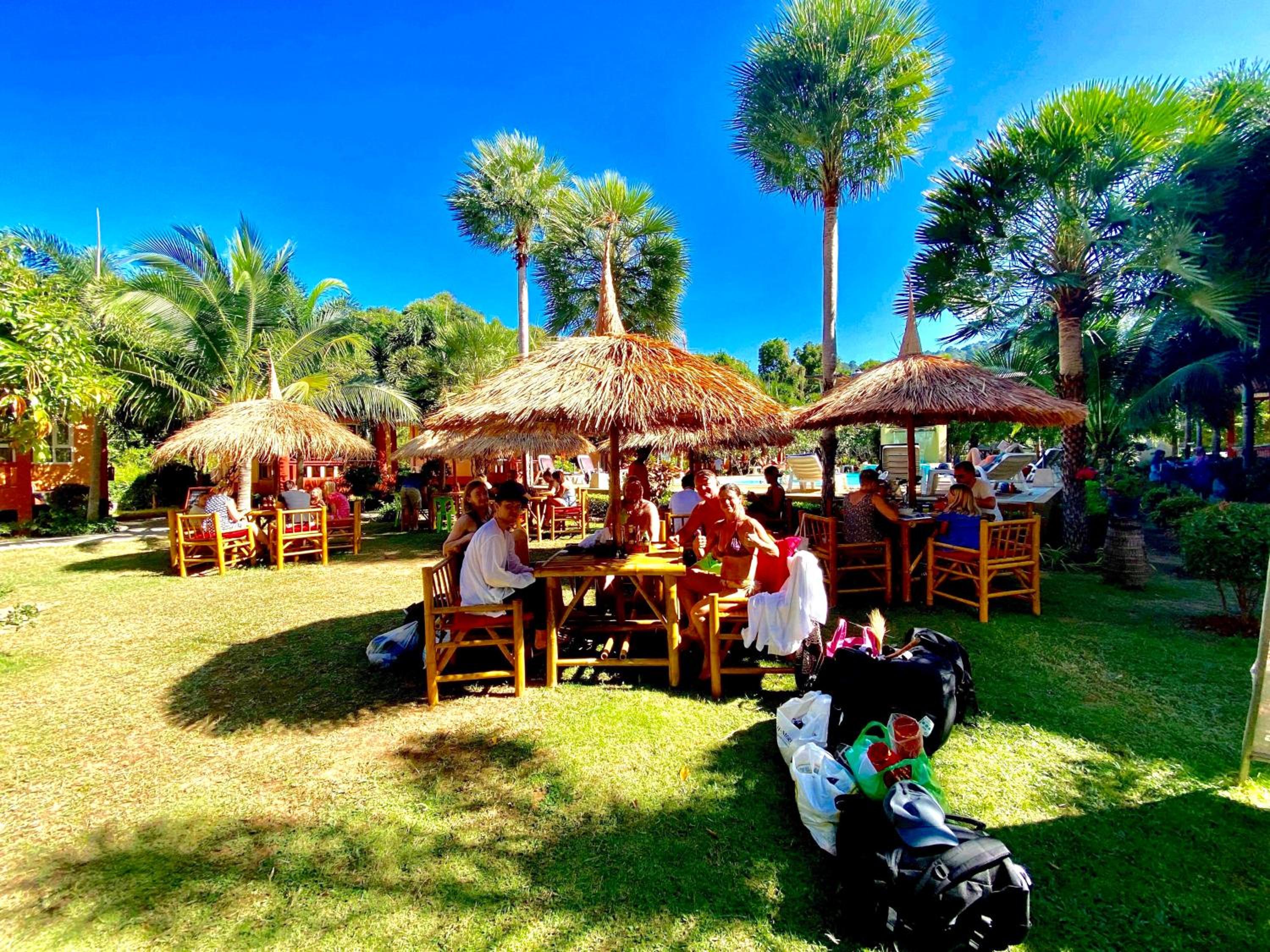 Peaceful Resort , Long Beach - Koh Lanta view 5