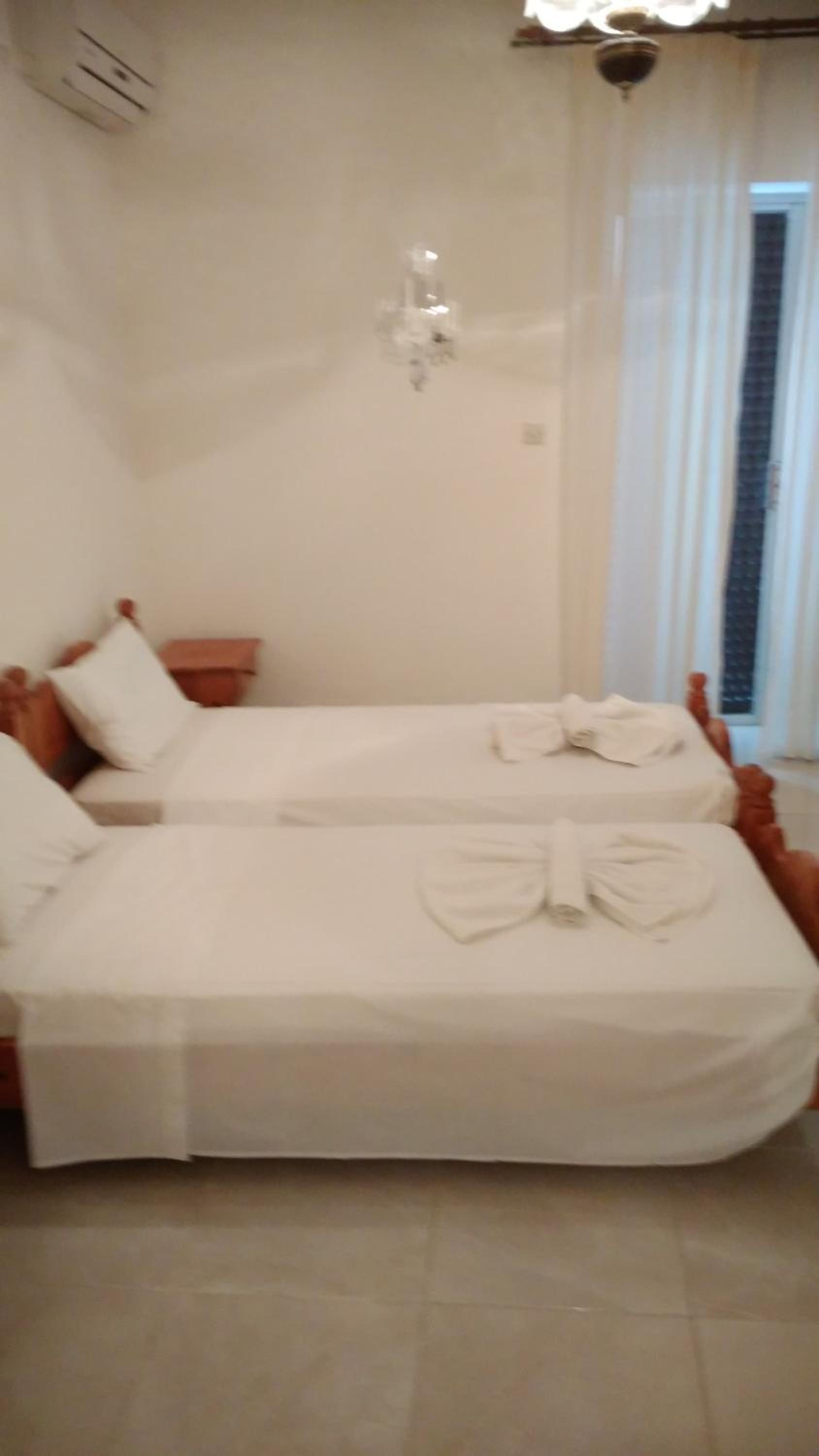 Mina Apartments