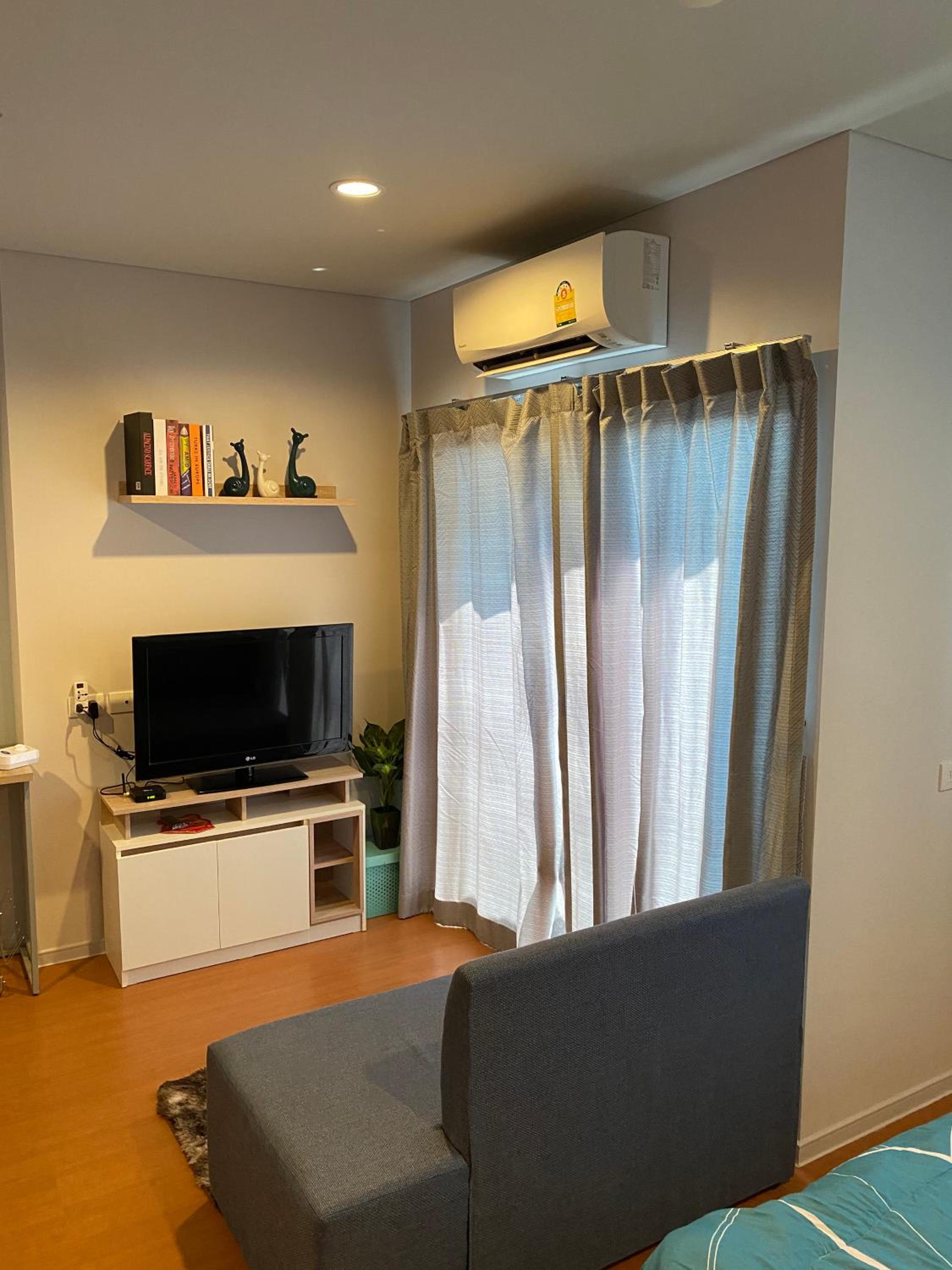 Photo 7