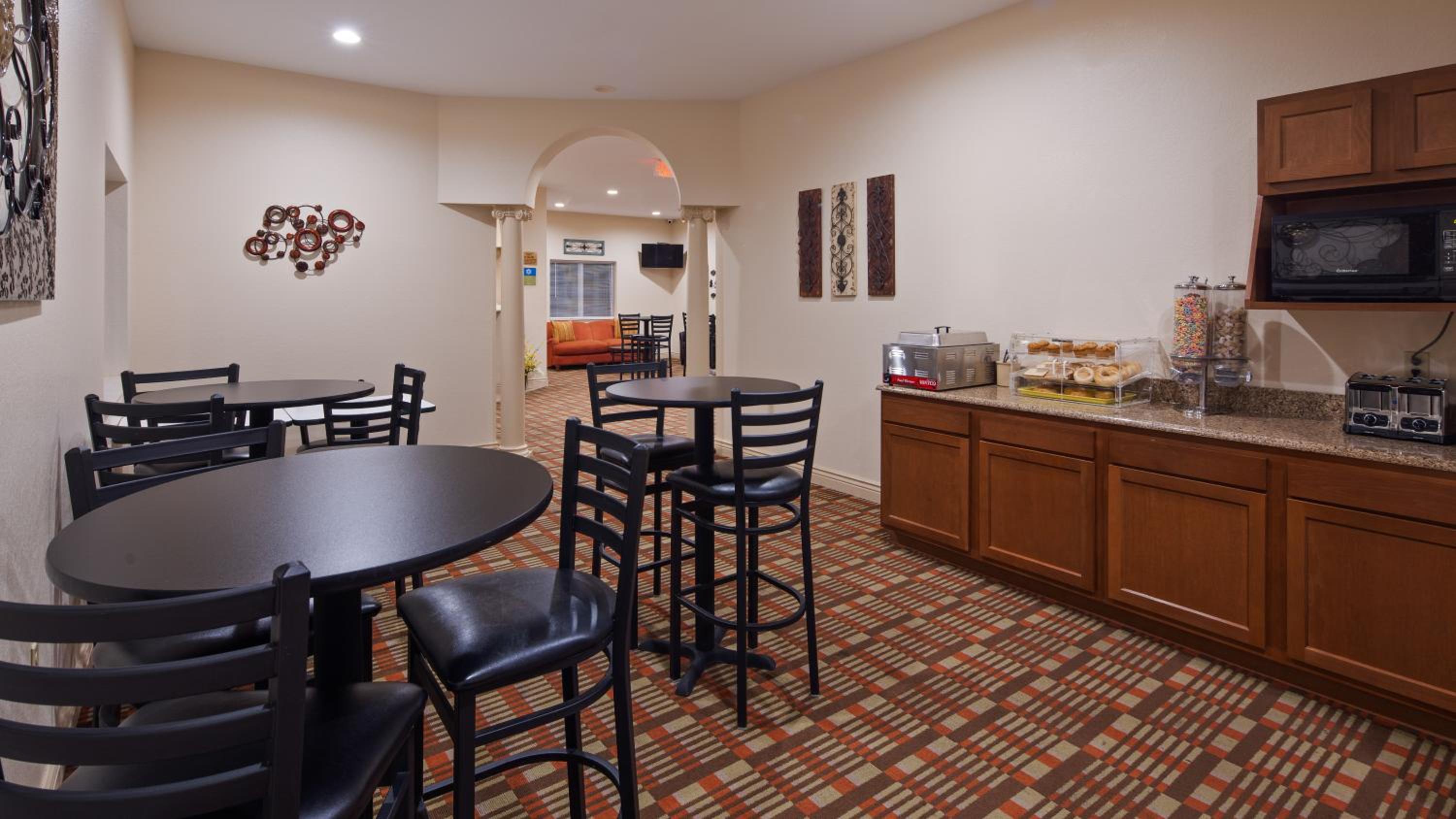 SureStay Hotel by Best Western Whittington Rend Lake - Property Image 30