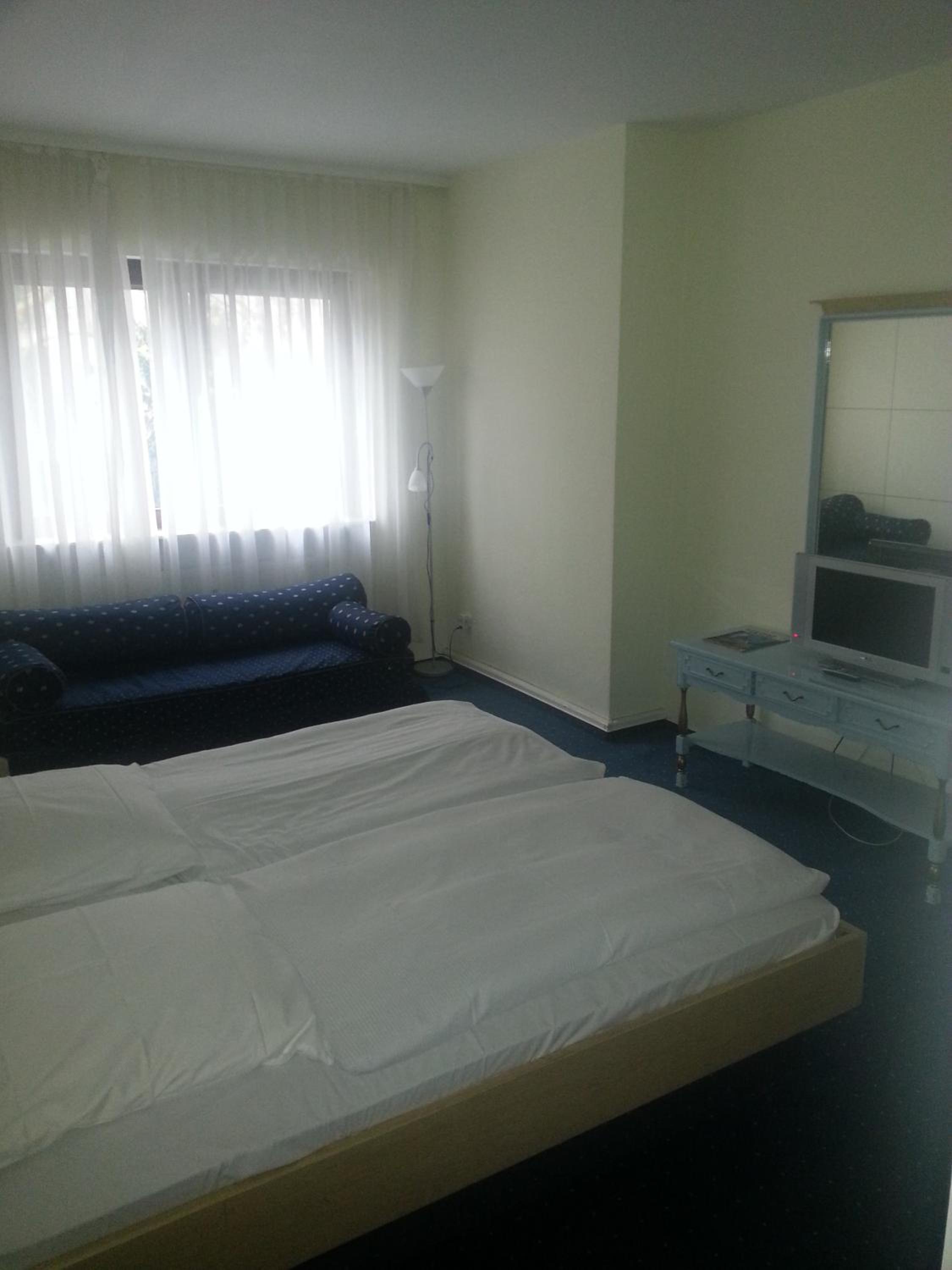 Hotelgarni Frankfurt — photo 15