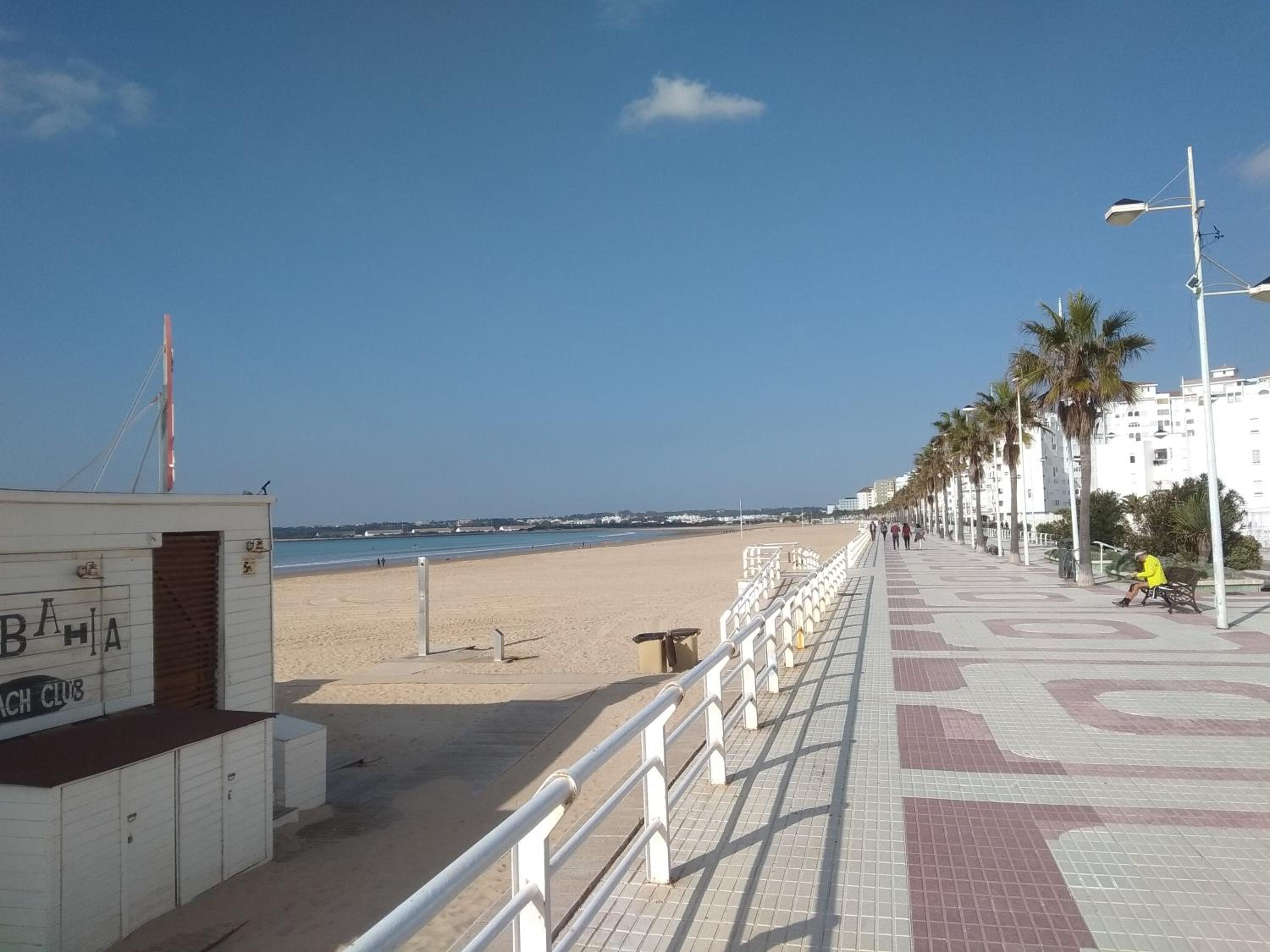 TU DENSCANSO EN VALDELAGRANA FRENTE AL MAR view 3