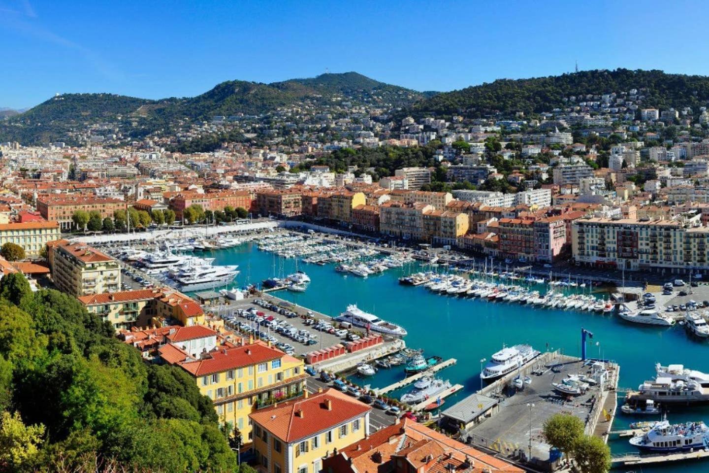 Plein centre Appartement climatisé et spacieux avec grande terrasse sur le toit à Nice photo 4