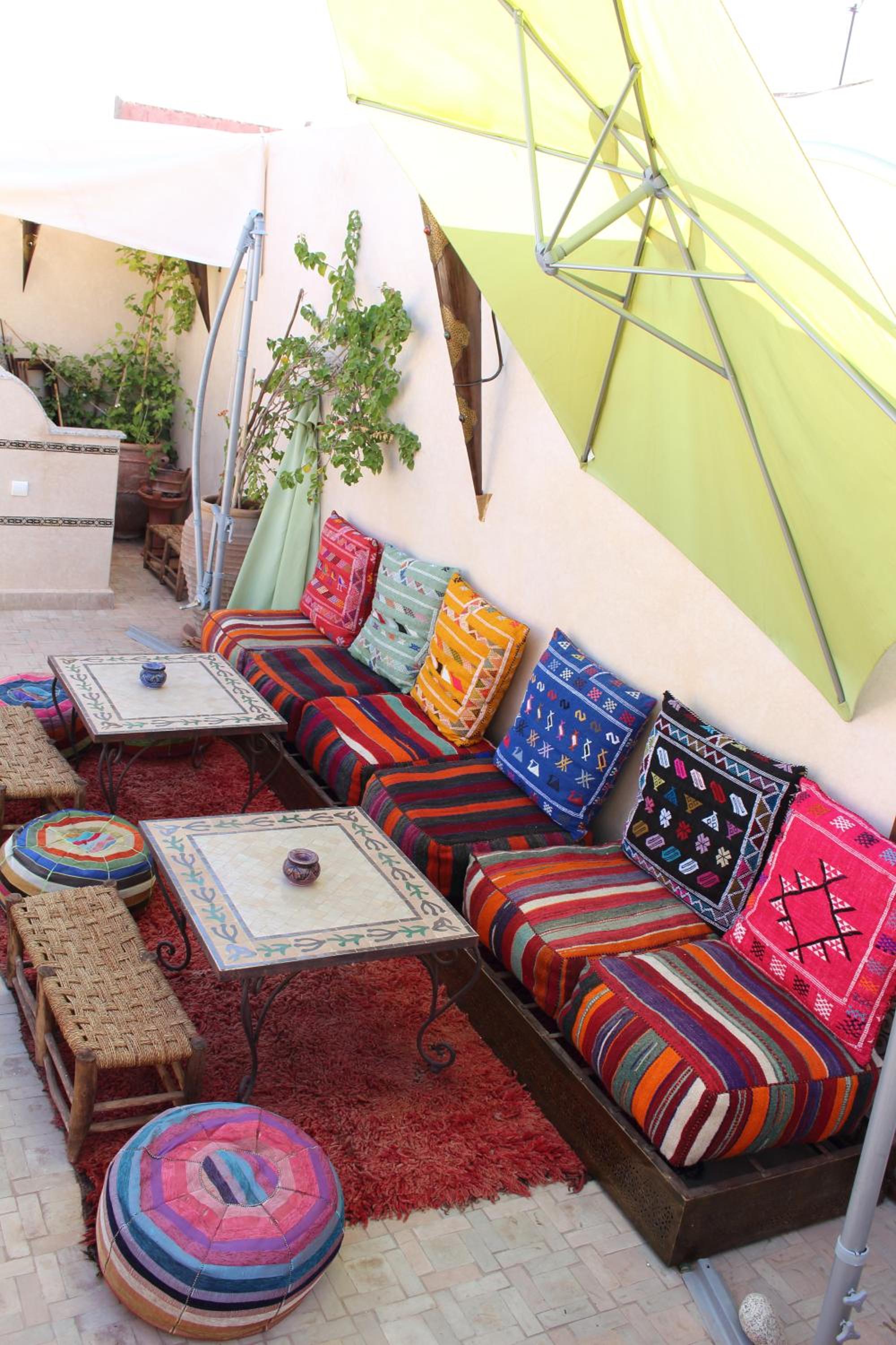 lounge
